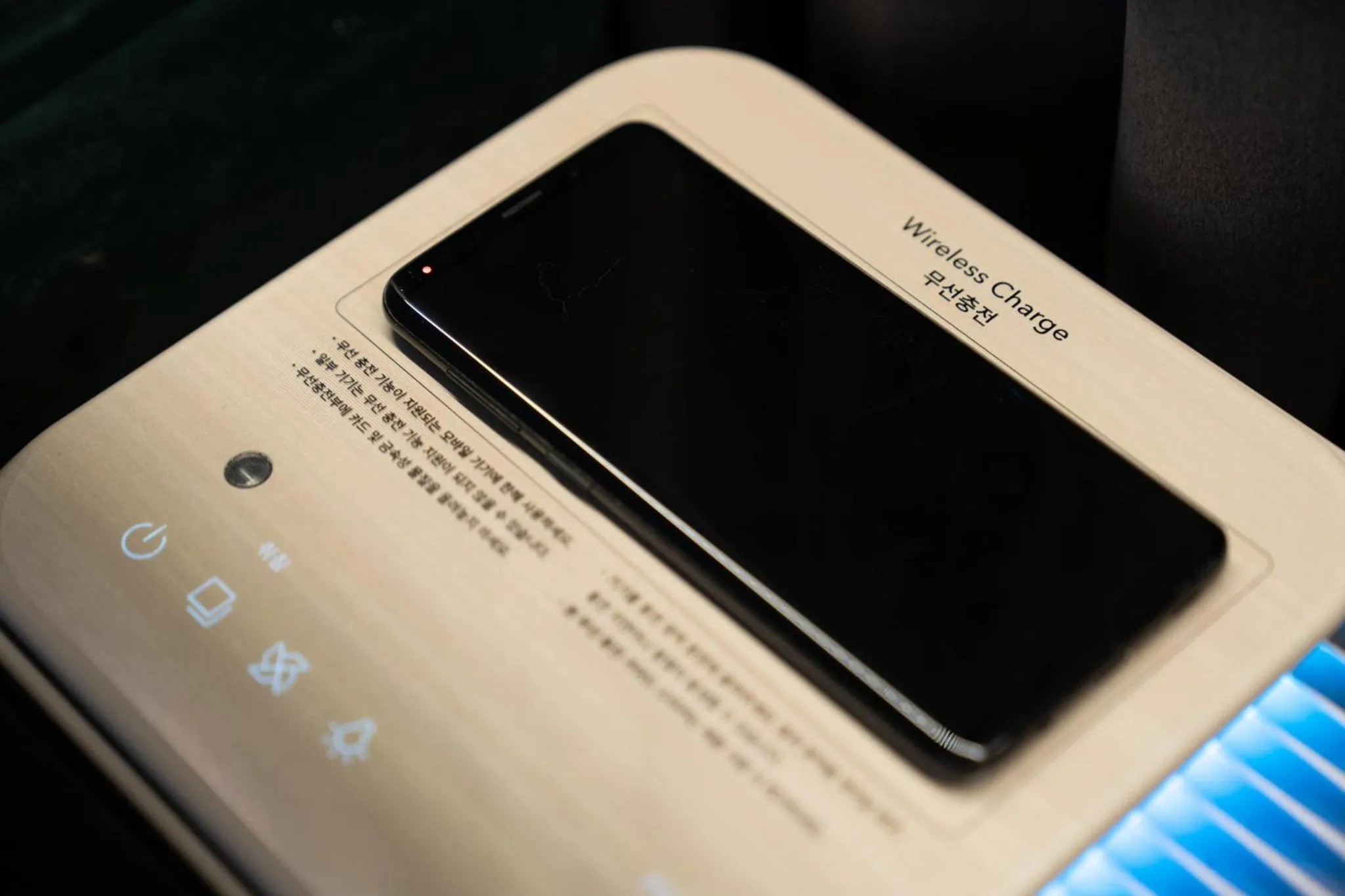 Business facilities in Moyen Hotel