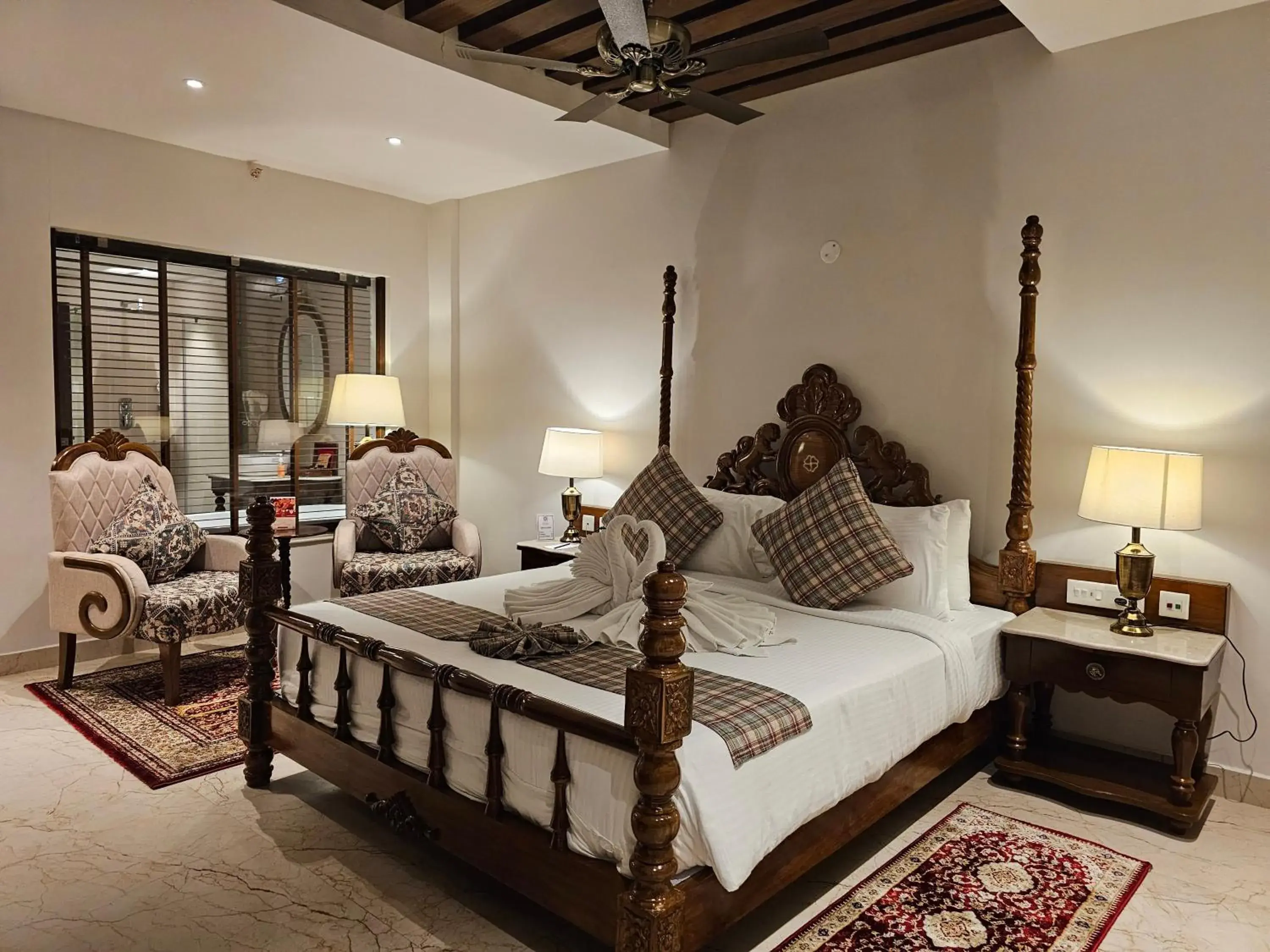 King Suite with Balcony - single occupancy in The creek boutique resort & spa King Suite with Balcony - single occupancy in The creek boutique resort & spa