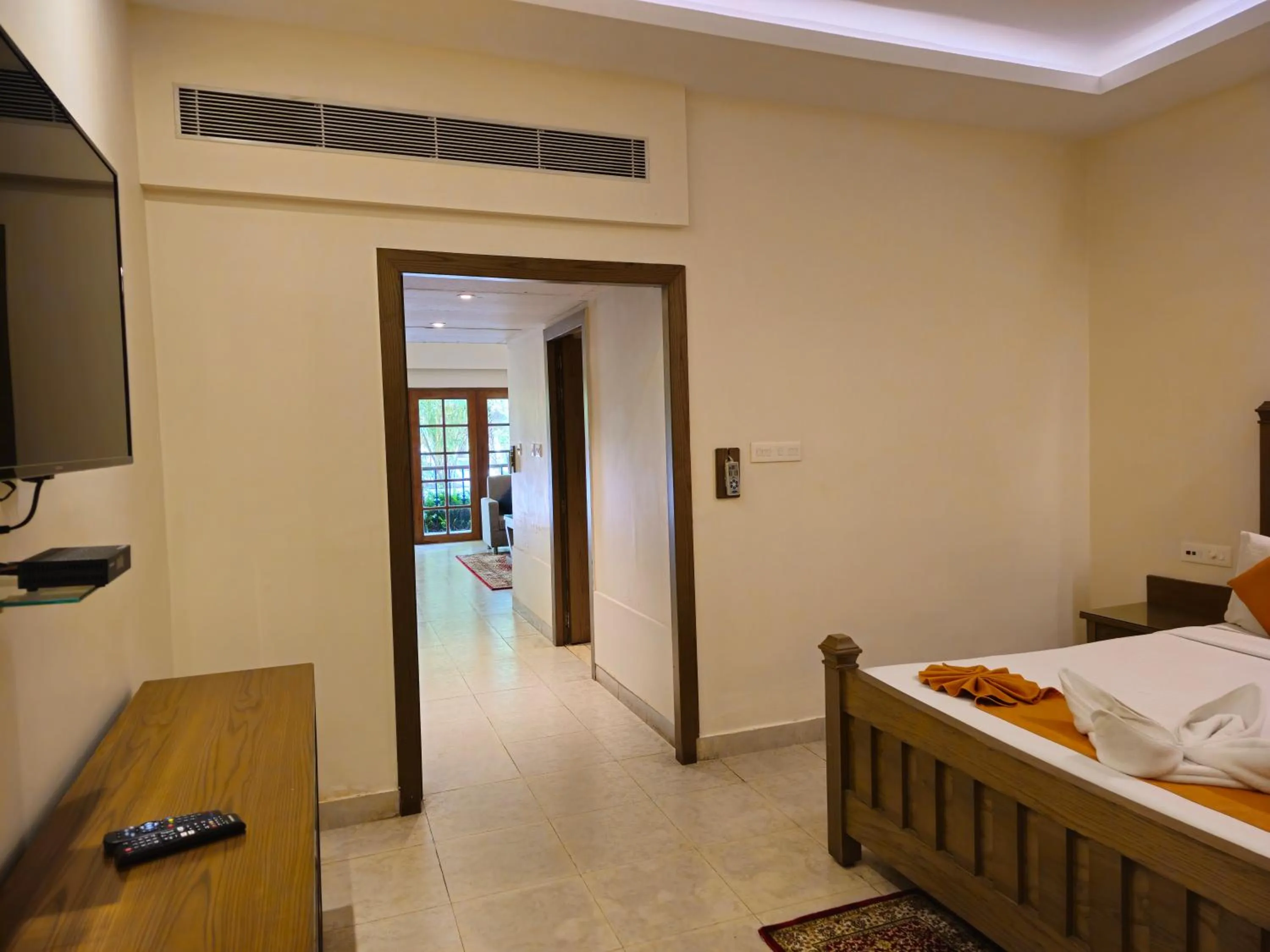 The creek boutique resort & spa