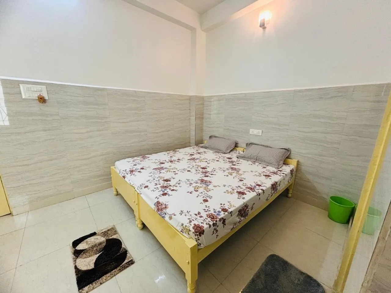 Bedroom, Bed in Bimala Hotel