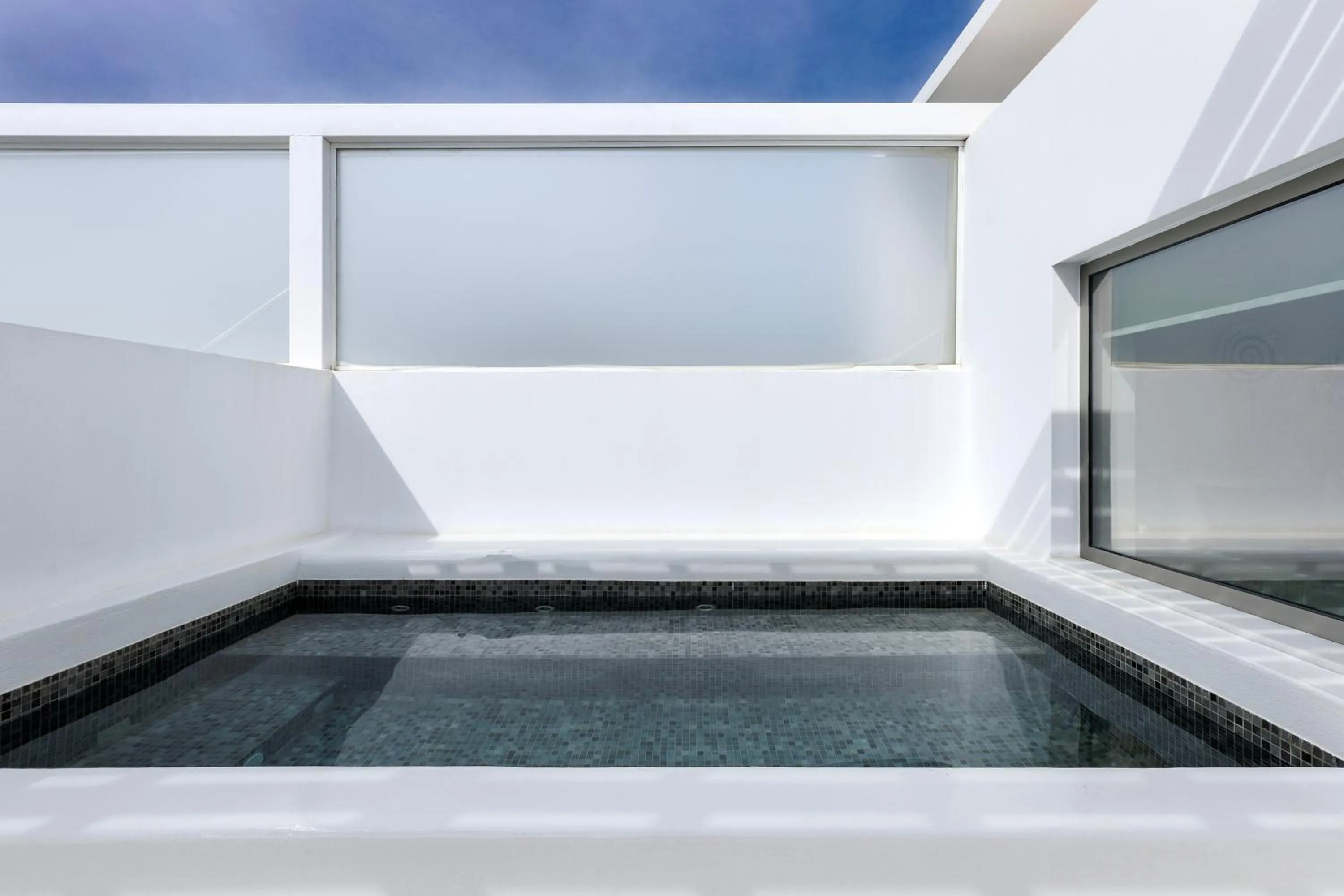 Swimming pool in Infinity View Hotel Tinos