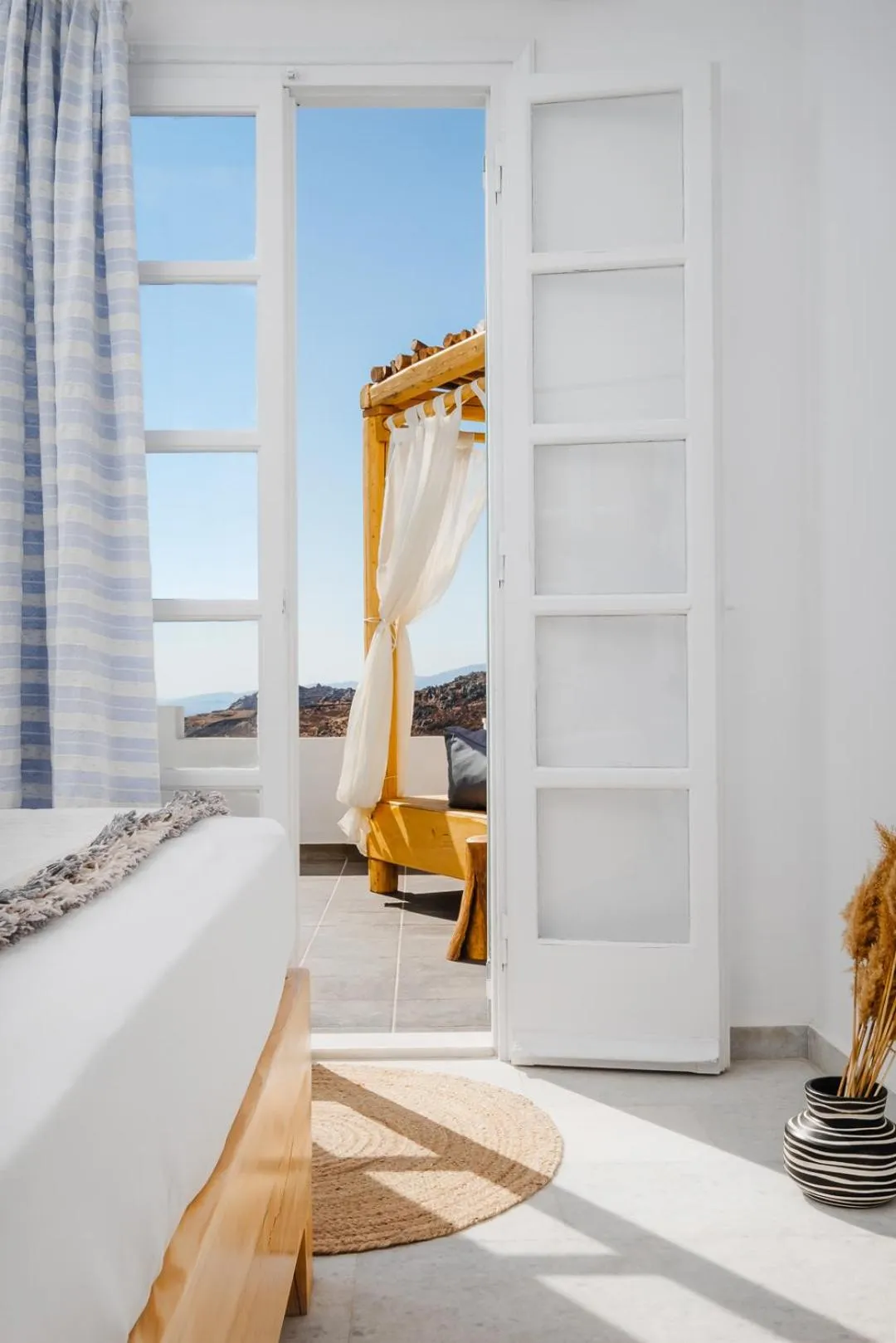 Bed in Naxos Aethereal View