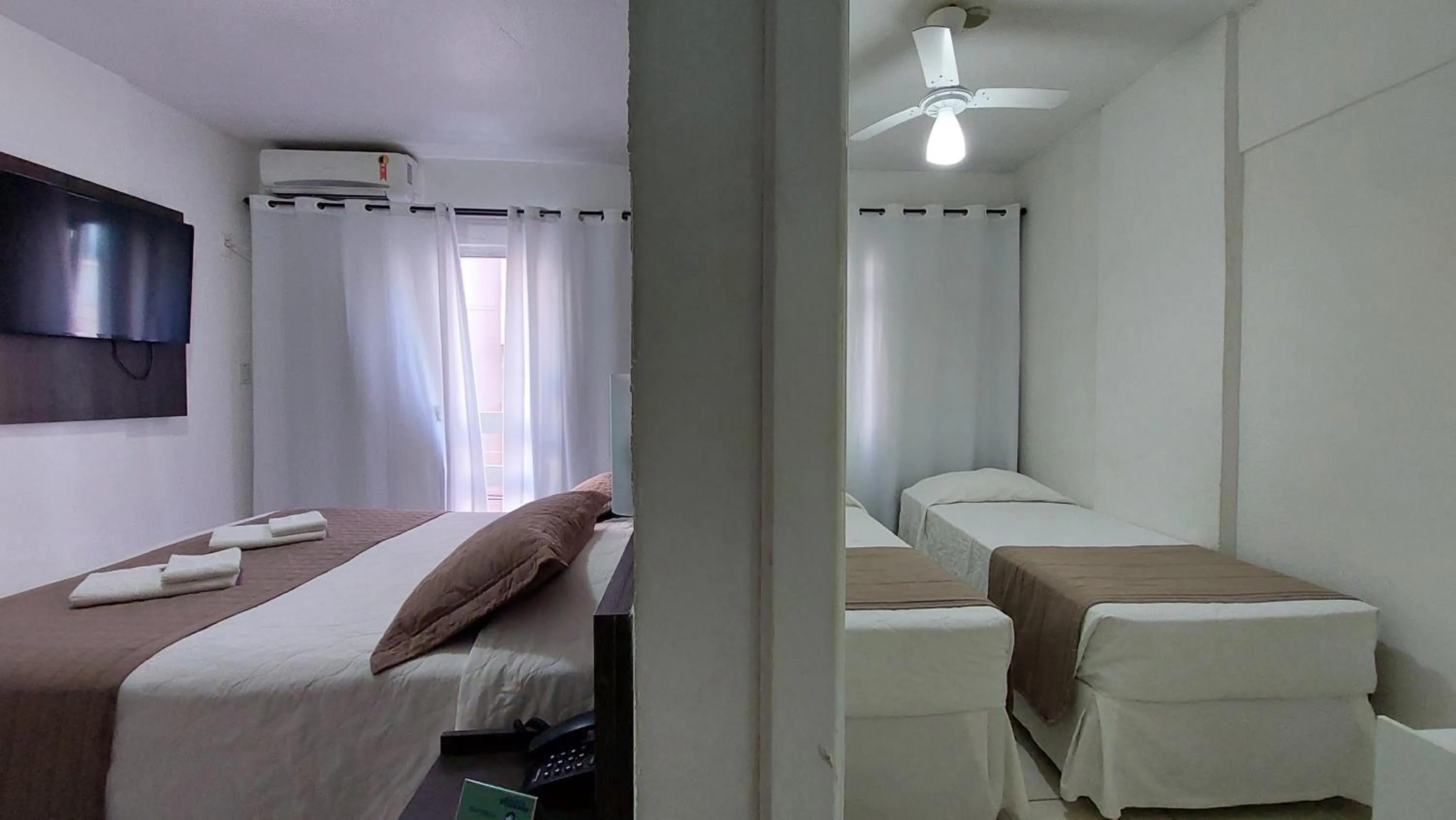 Bed in Hotel Praiamar