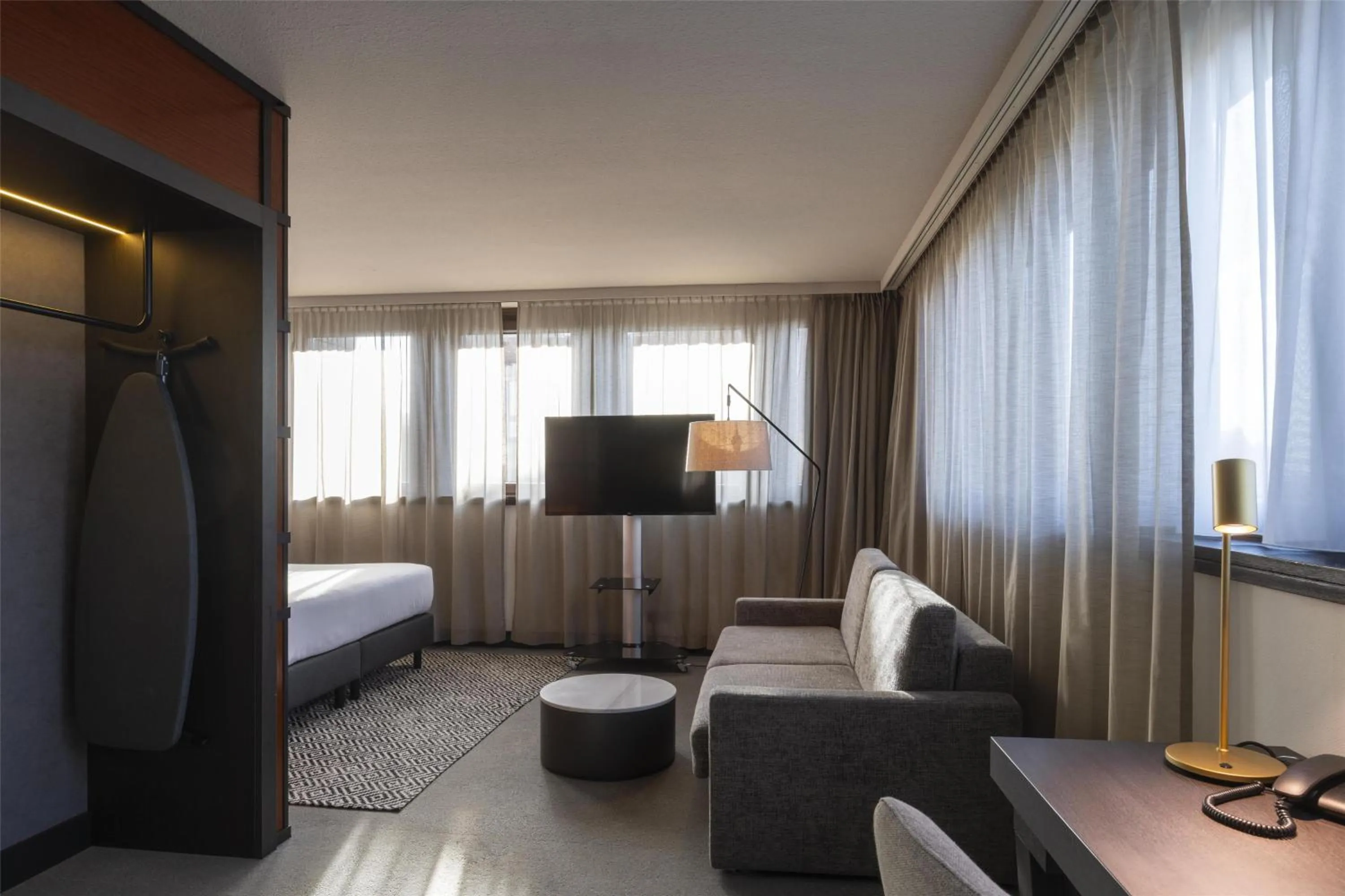 Bedroom, Bed in Scandic Nürnberg Central