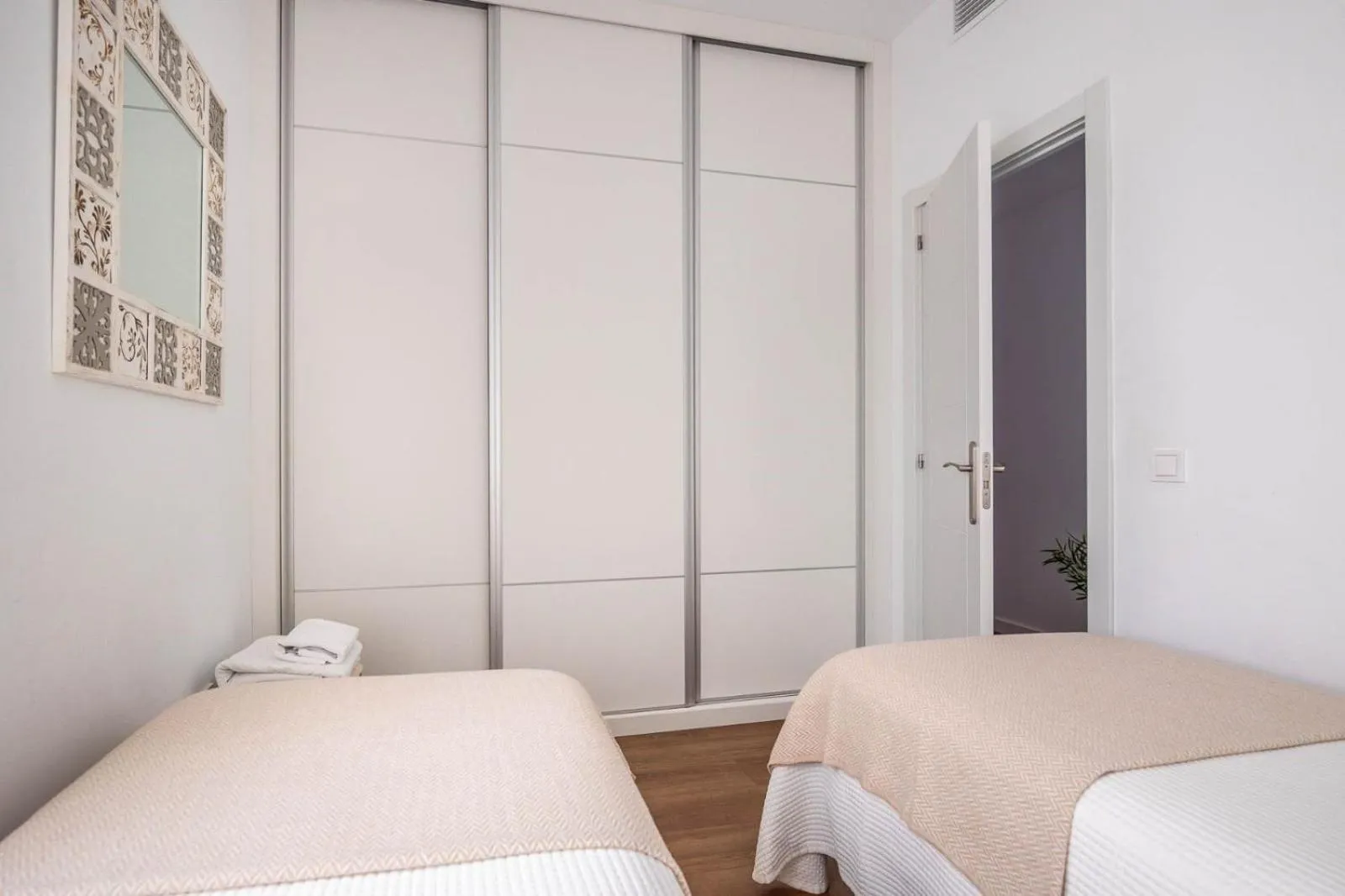 Bed in Apartamentos Poemas & Rimas de Bécquer