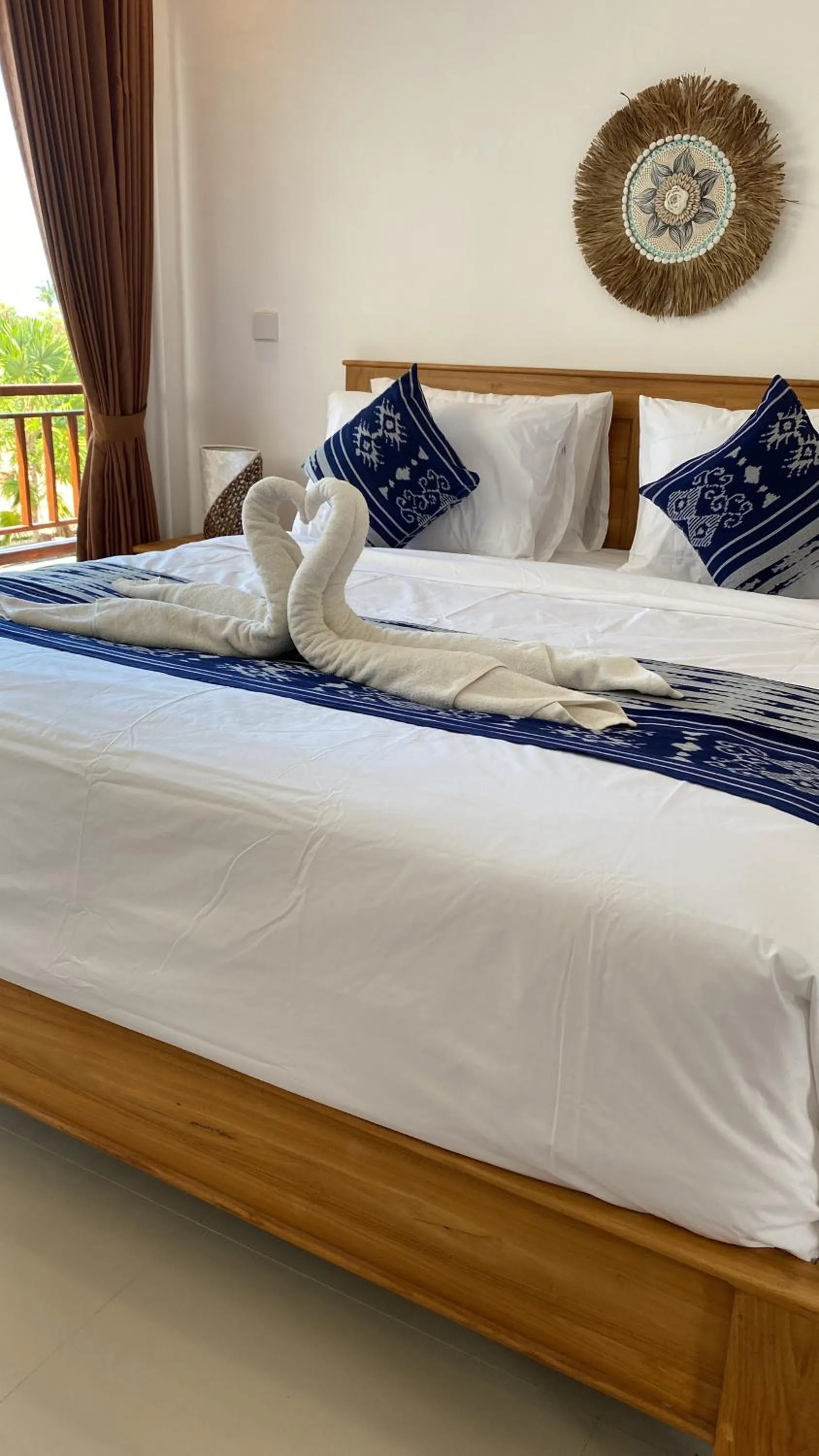 Bed in The Pulau Bungalow