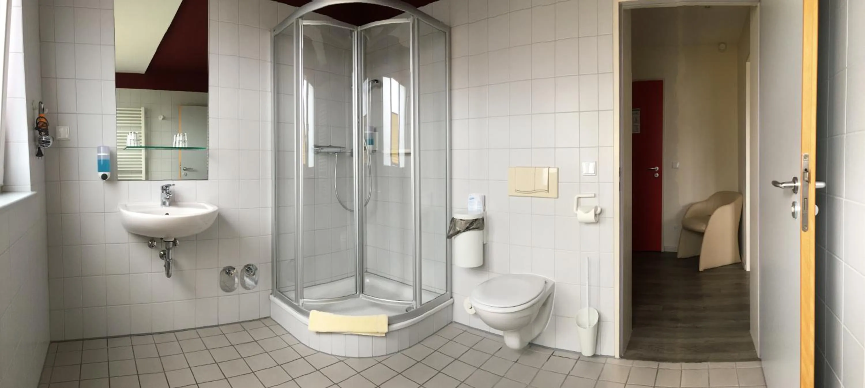 Photo of the whole room in Hotel Rügenblick