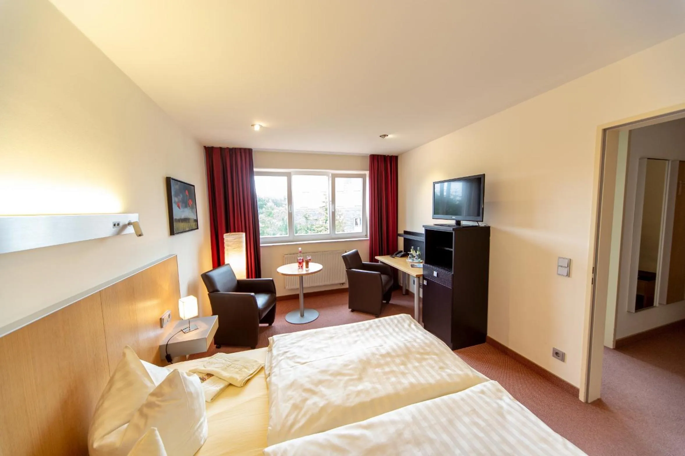 Photo of the whole room, Bed in Hotel Rügenblick