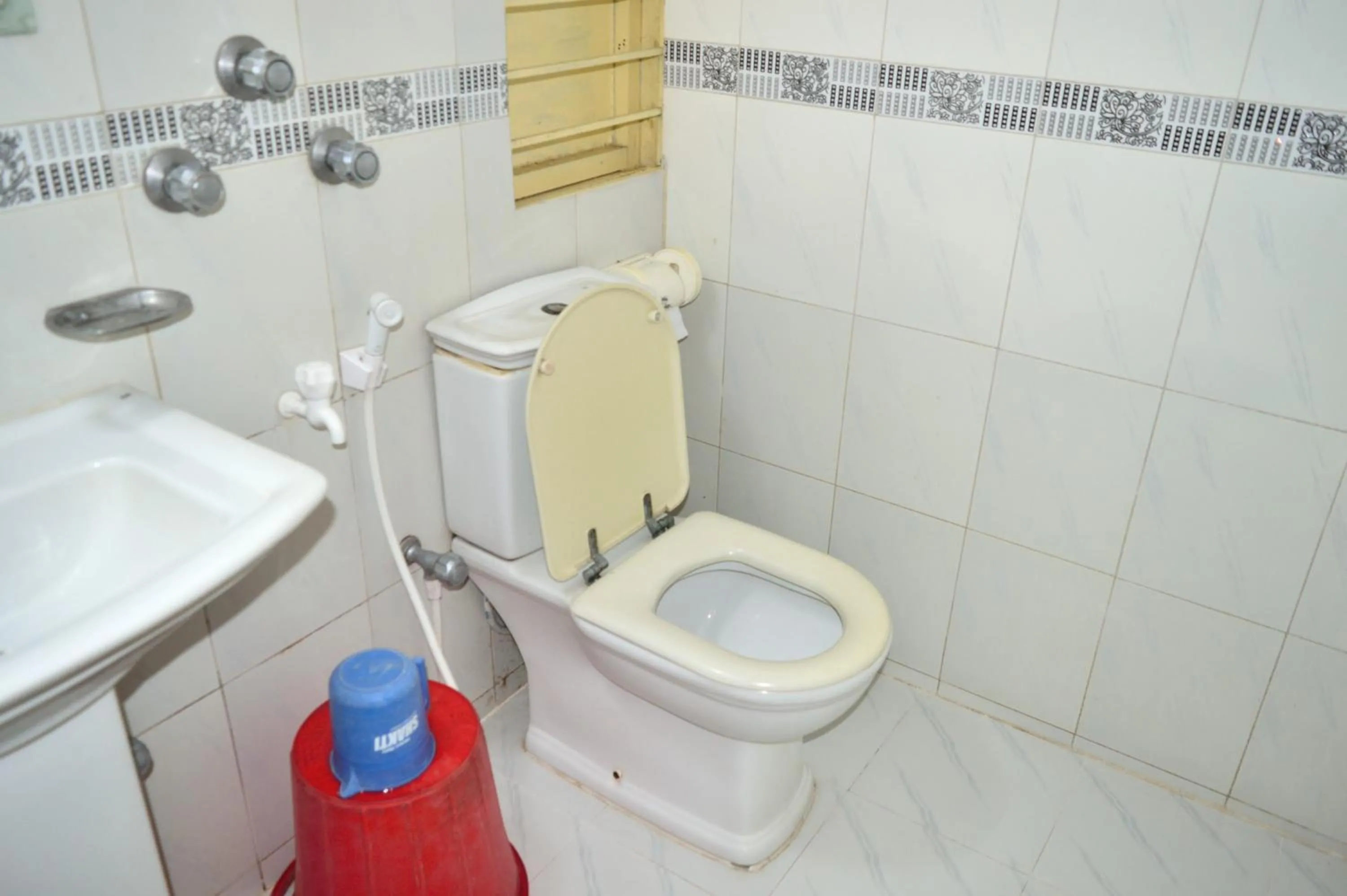 Bathroom in Hotel Regal Palace