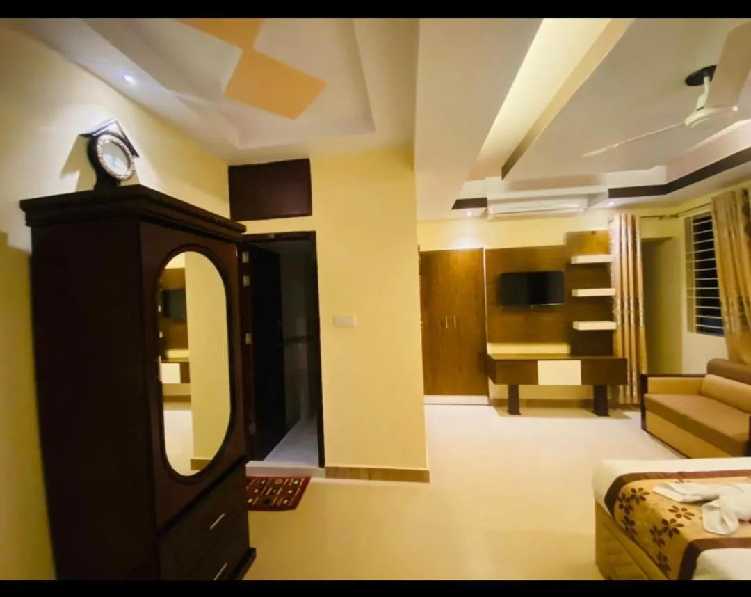 Hotel Regal Palace