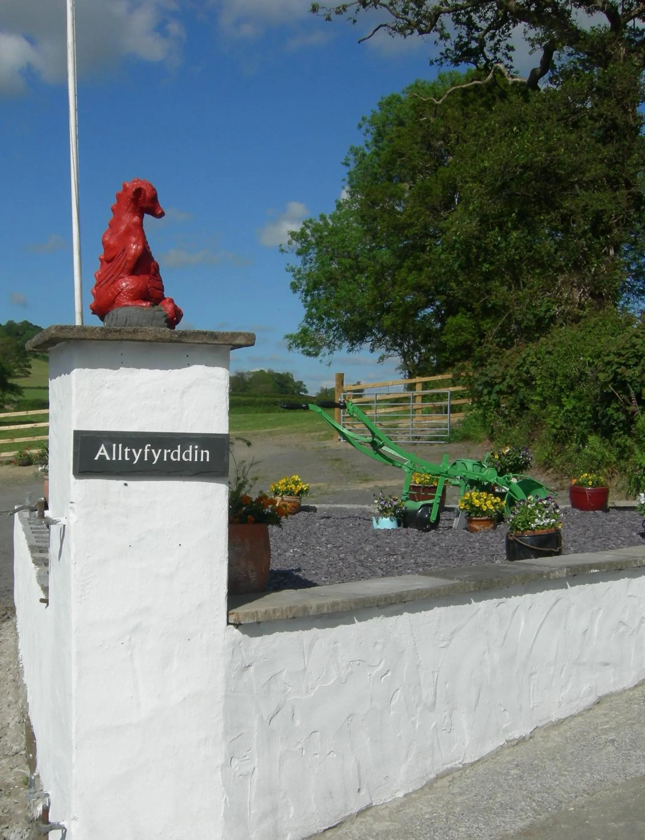 Alltyfyrddin Farm Guest House at The Merlin's Hill Centre