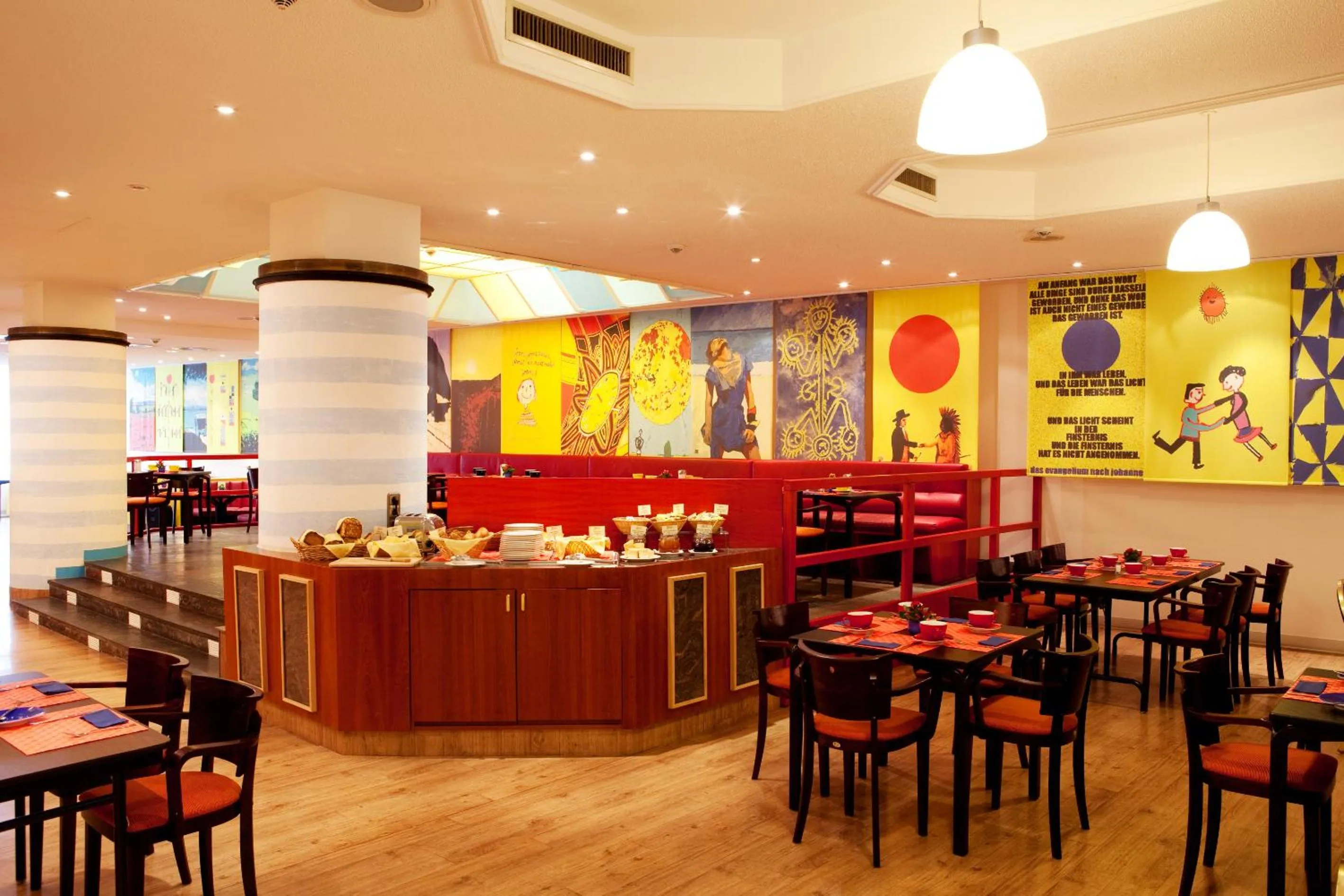 Food and drinks, Restaurant/Places to Eat in Vienna House Easy by Wyndham Rostock