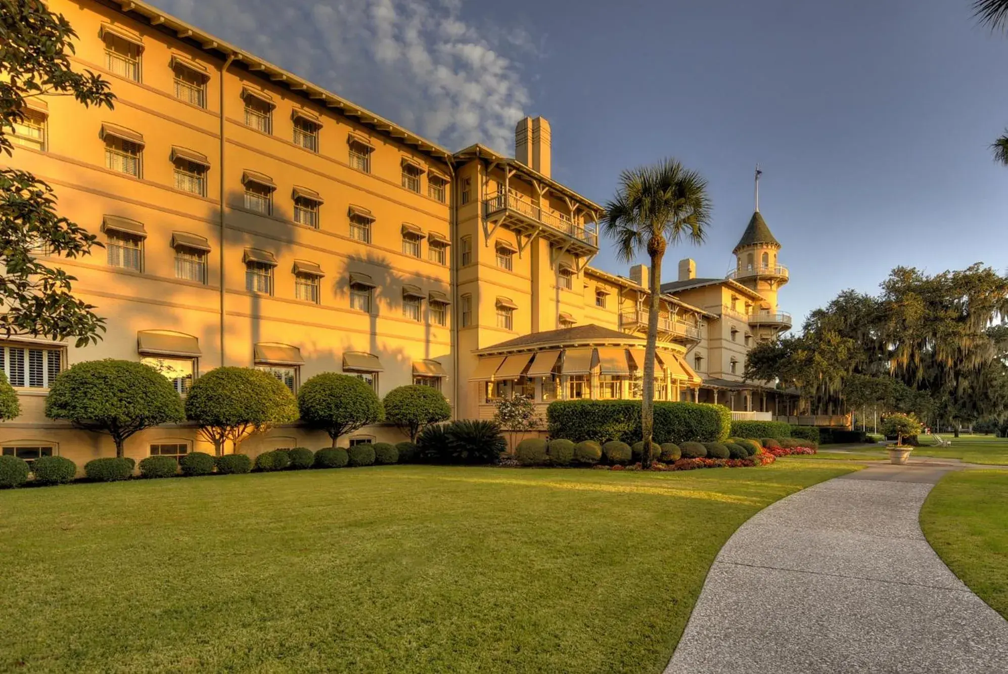 Facade/entrance in Jekyll Island Club Resort Facade/entrance in Jekyll Island Club Resort