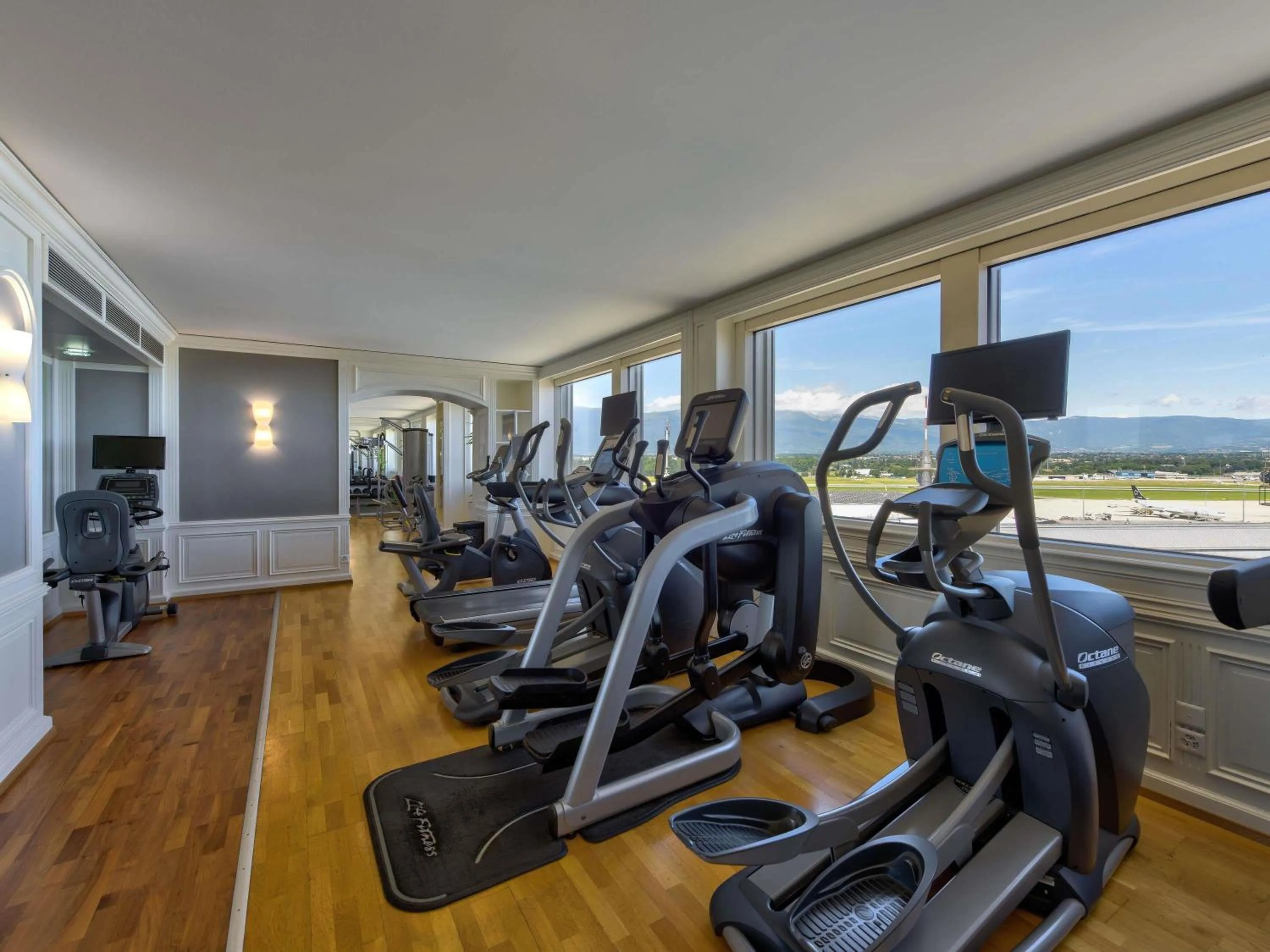 Property building in Mövenpick Hotel Geneva