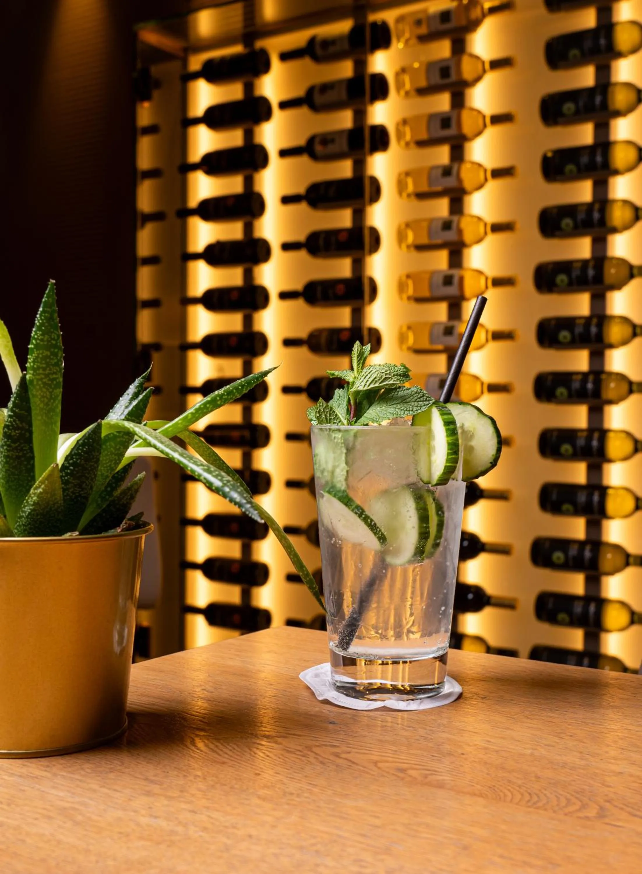 Lounge or bar in Mövenpick Hotel Geneva