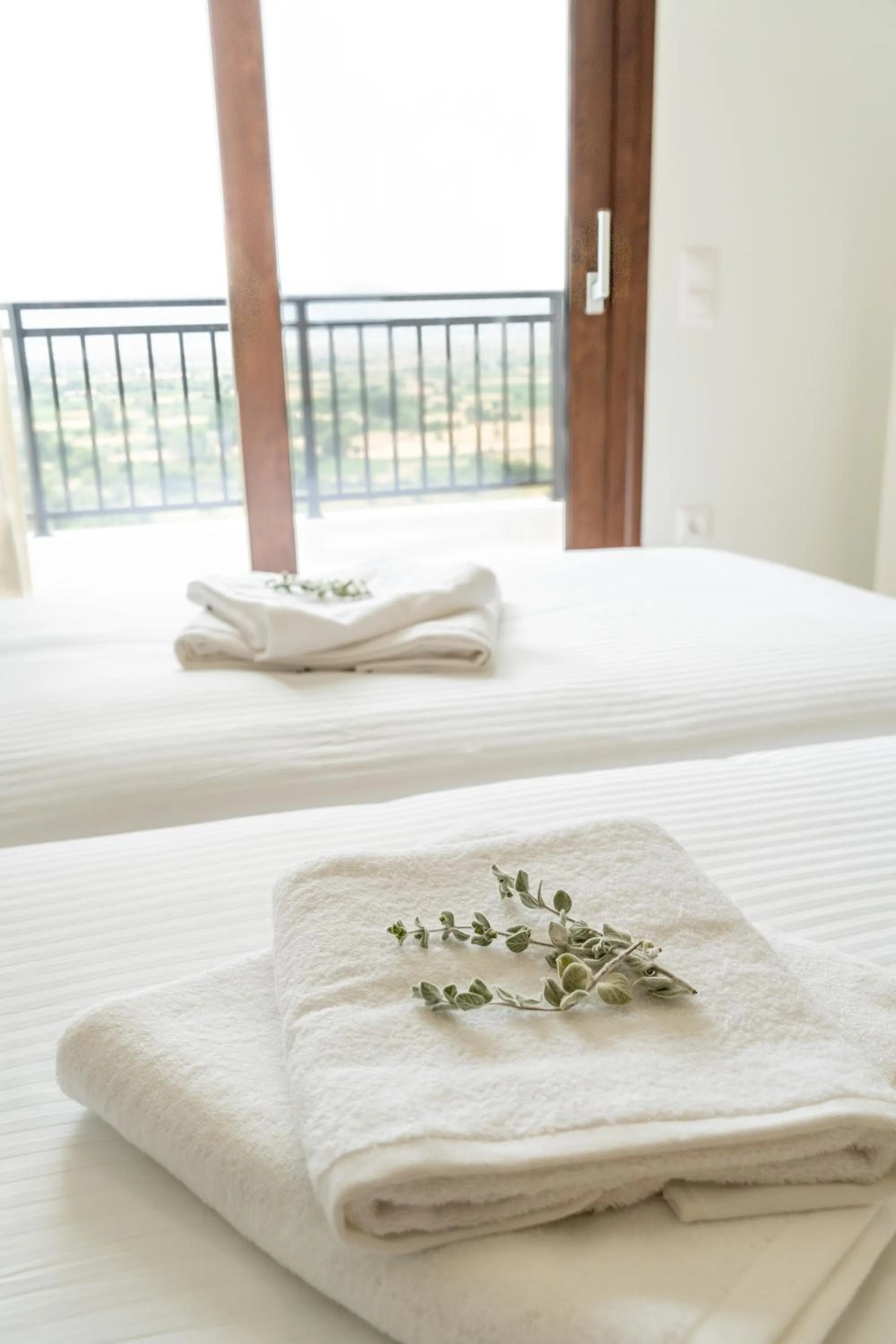 Bed in Dictamus Homes