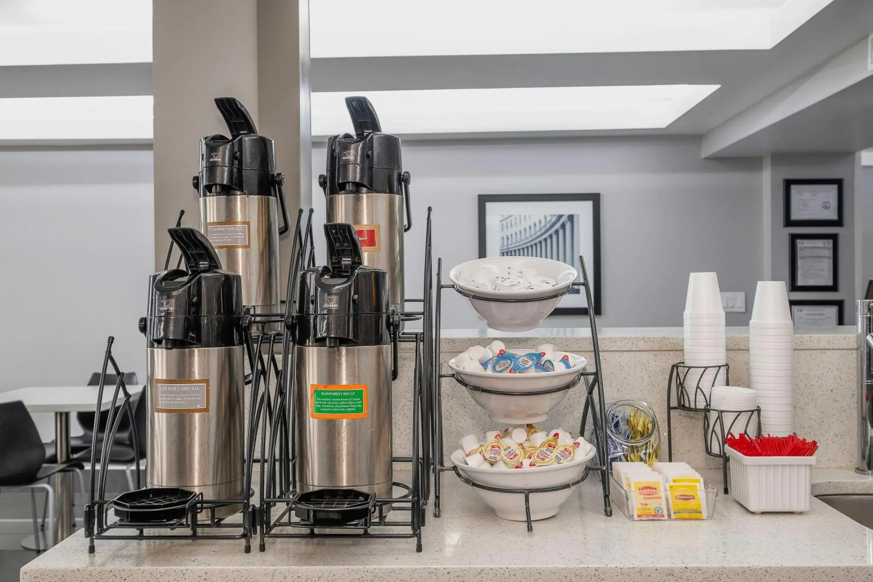 Lobby or reception in Red Roof Inn & Suites Calhoun Lobby or reception in Red Roof Inn & Suites Calhoun