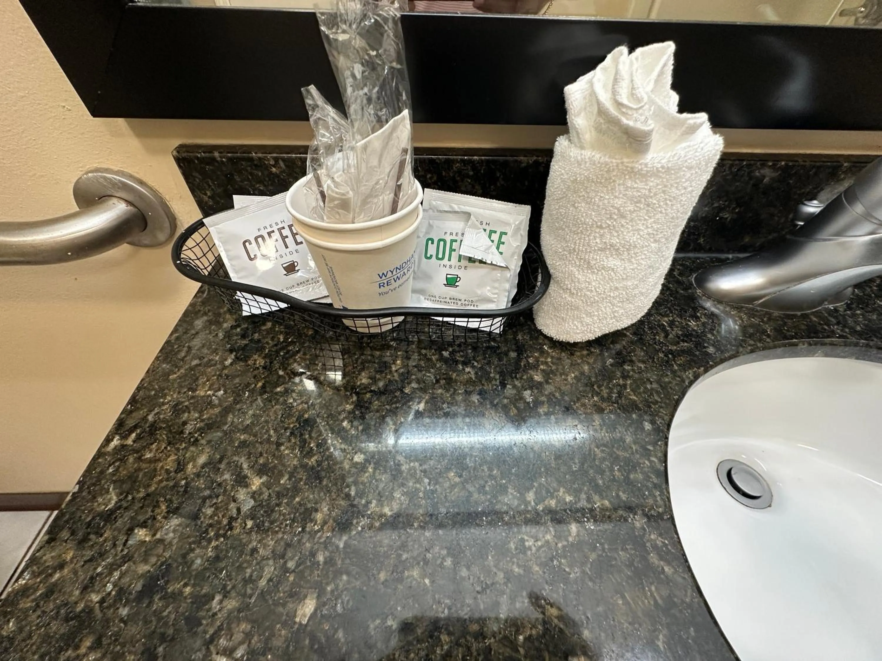 Coffee/tea facilities in Baymont by Wyndham Thomasville