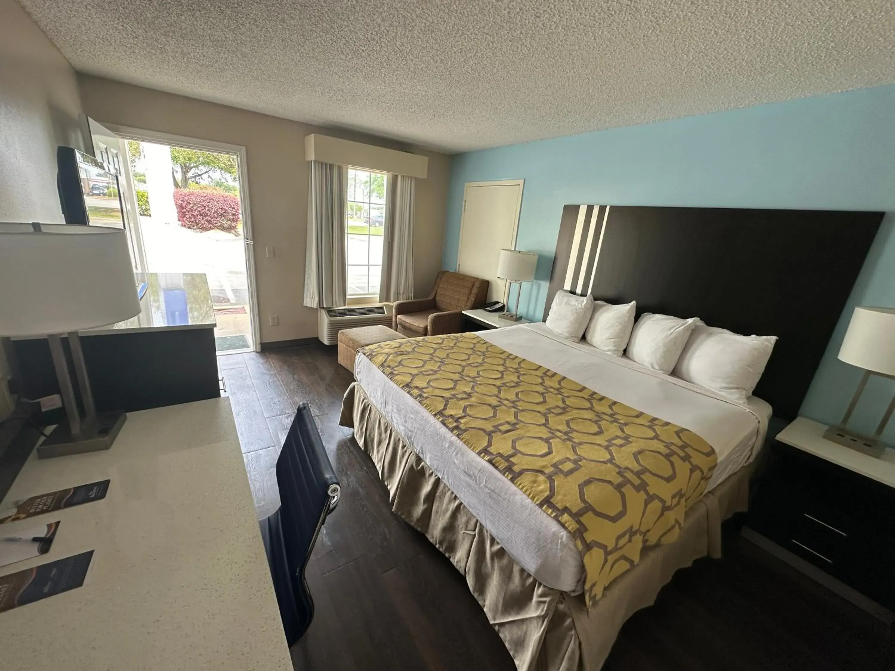 Bed in Baymont by Wyndham Thomasville Bed in Baymont by Wyndham Thomasville