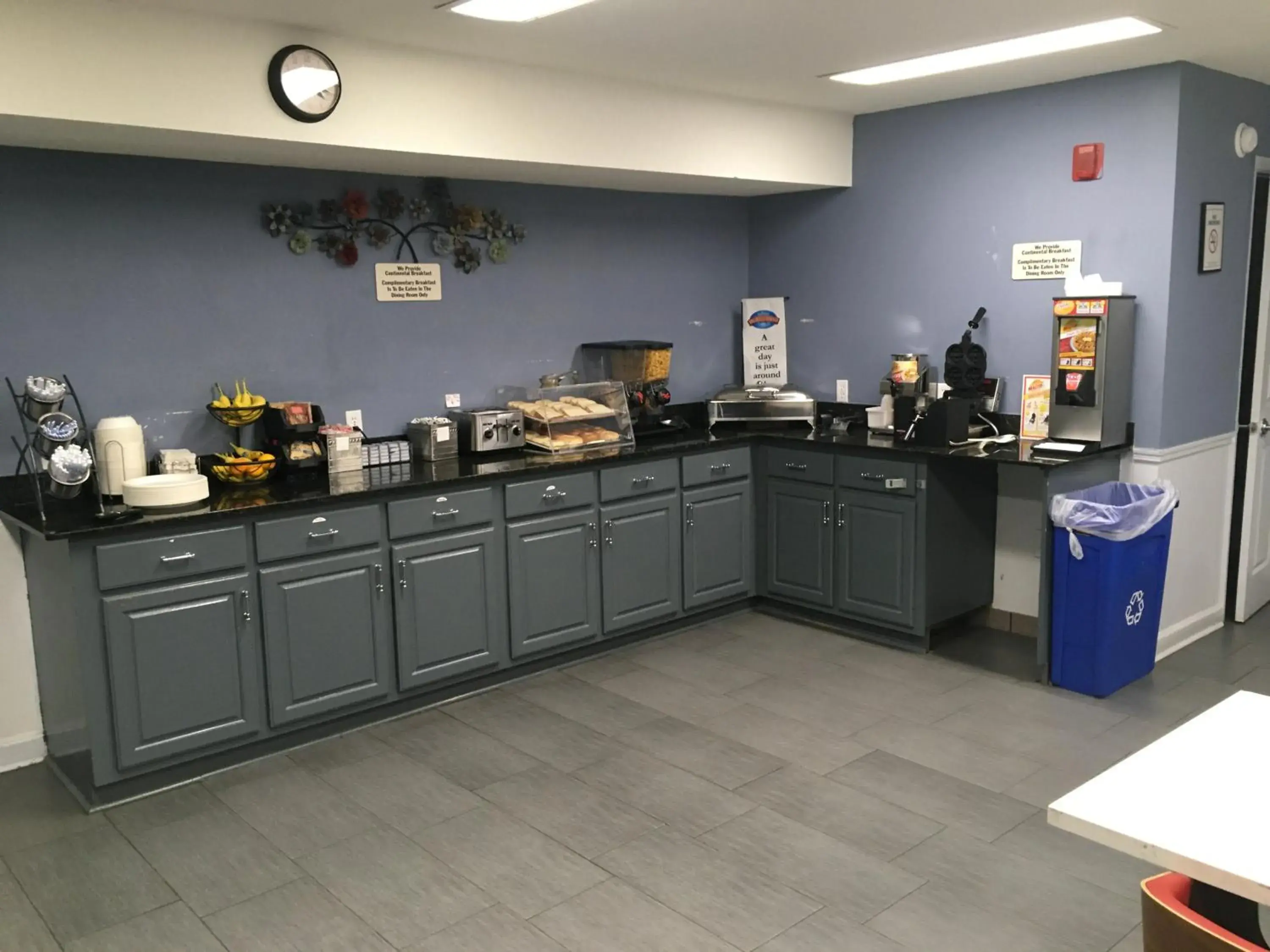 Breakfast in Baymont by Wyndham Warner Robins Breakfast in Baymont by Wyndham Warner Robins