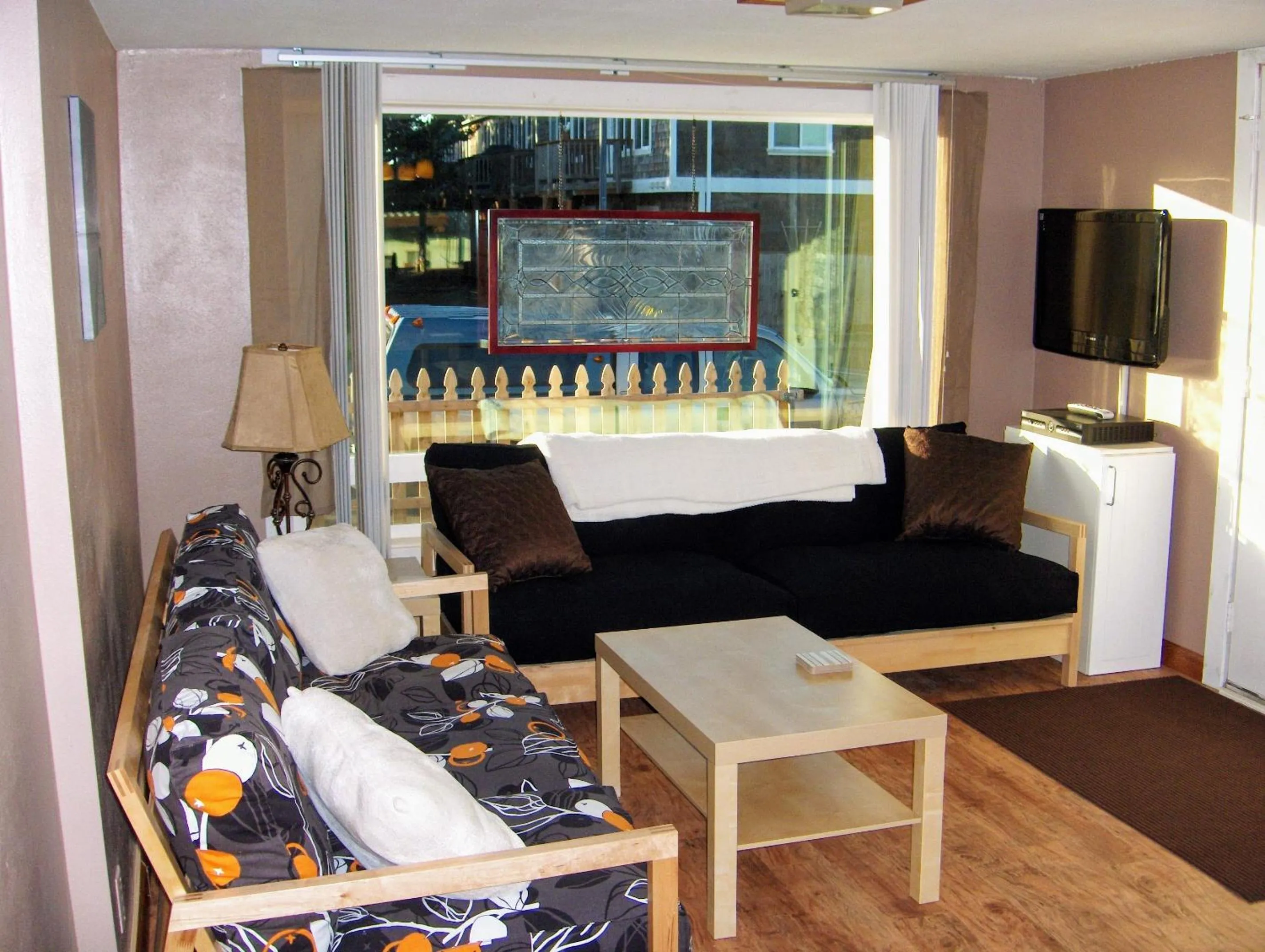 TV and multimedia in Historic 1920s Cabin