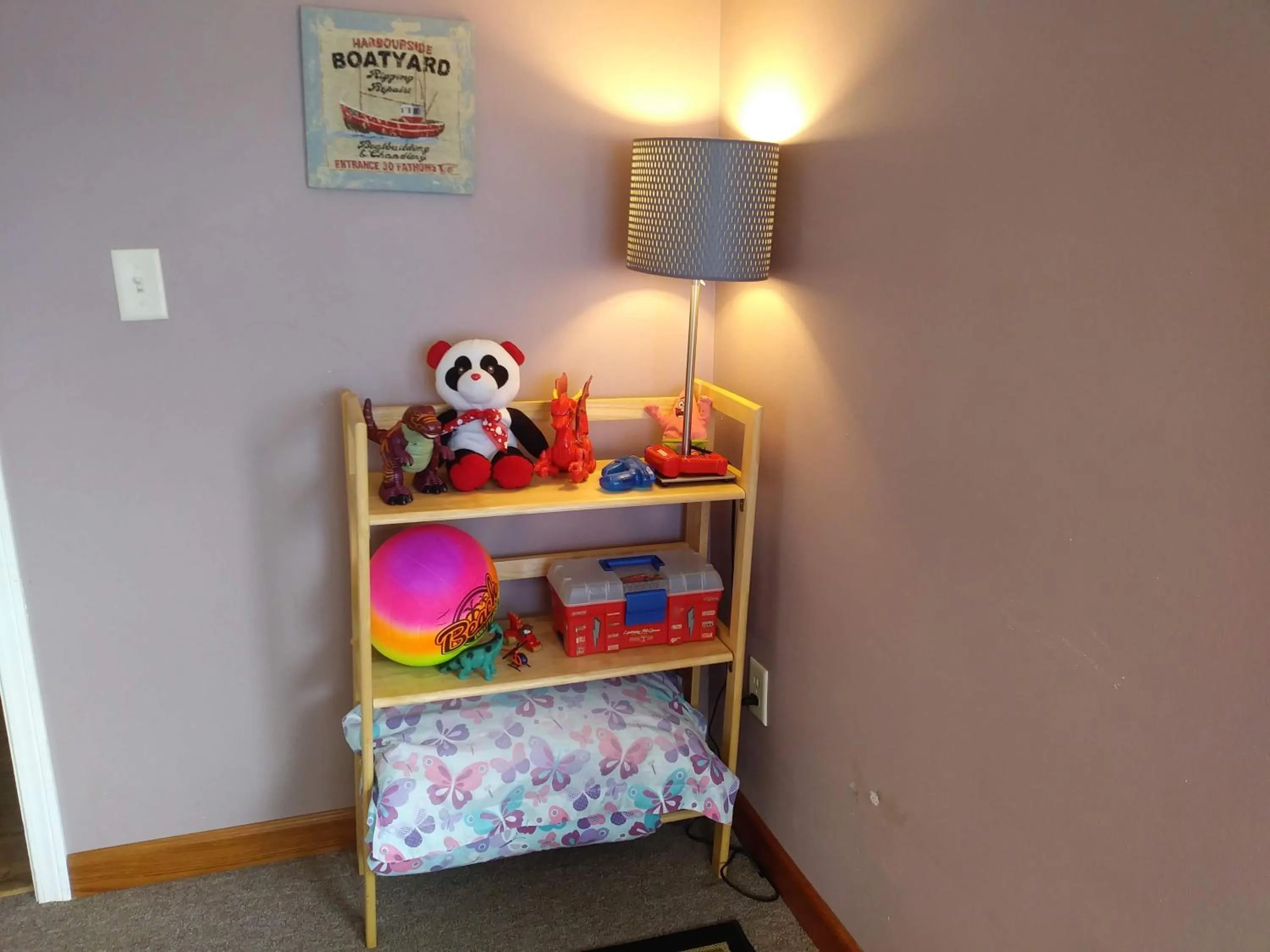 Bed in Historic 1920s Cabin