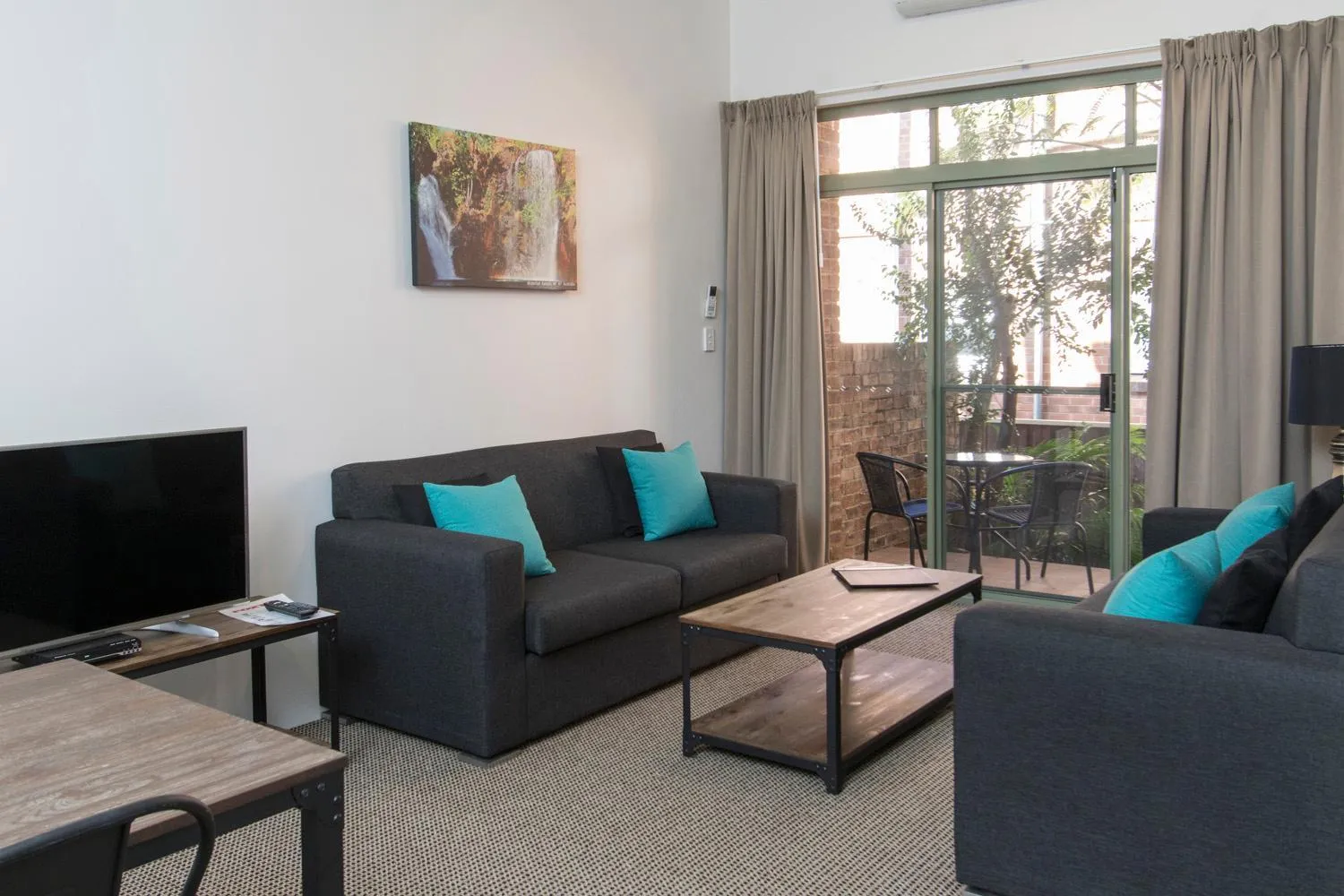 Living room in The Belmore Apartments Hotel