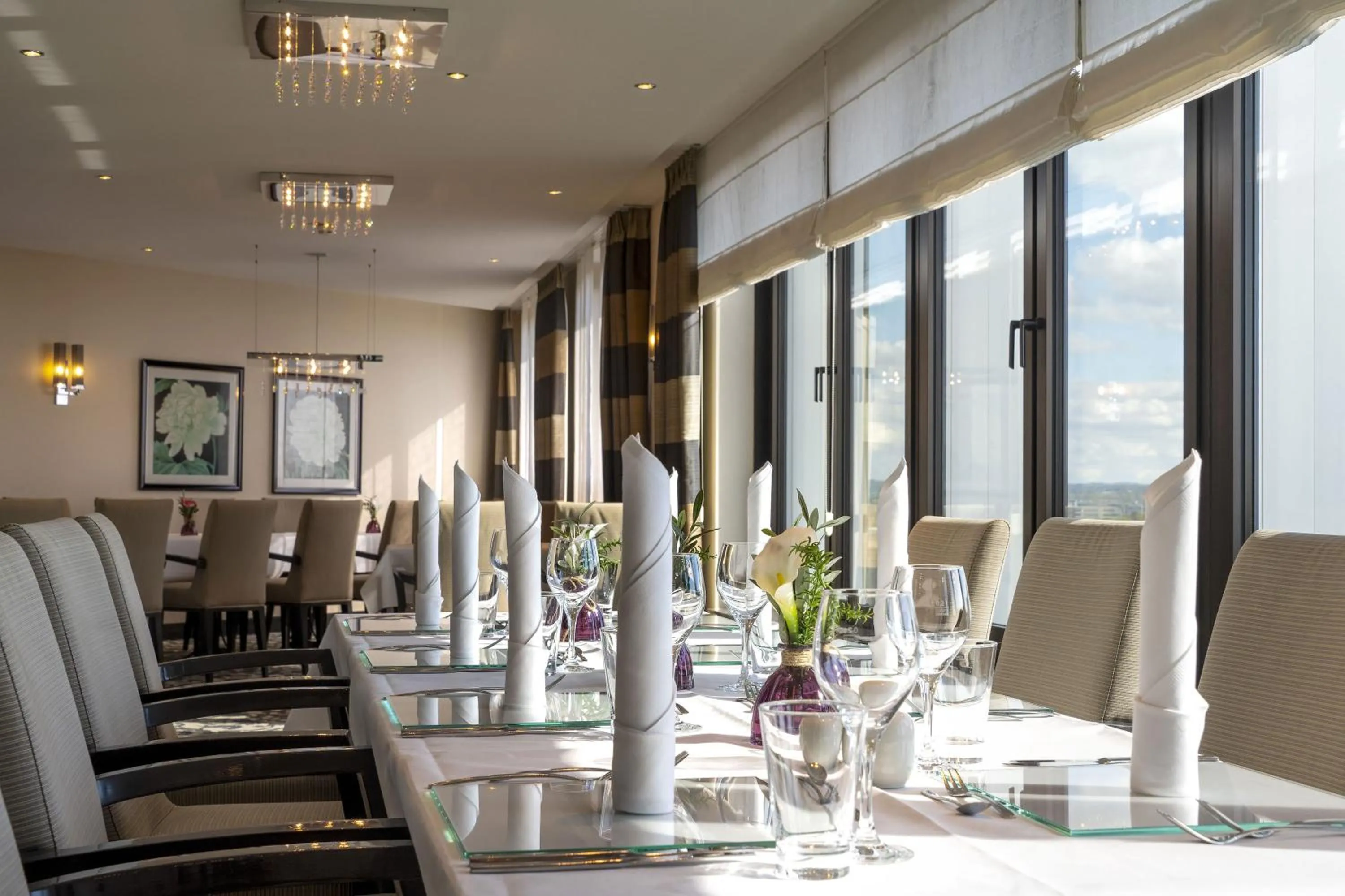 Restaurant/places to eat in Maritim Hotel Düsseldorf