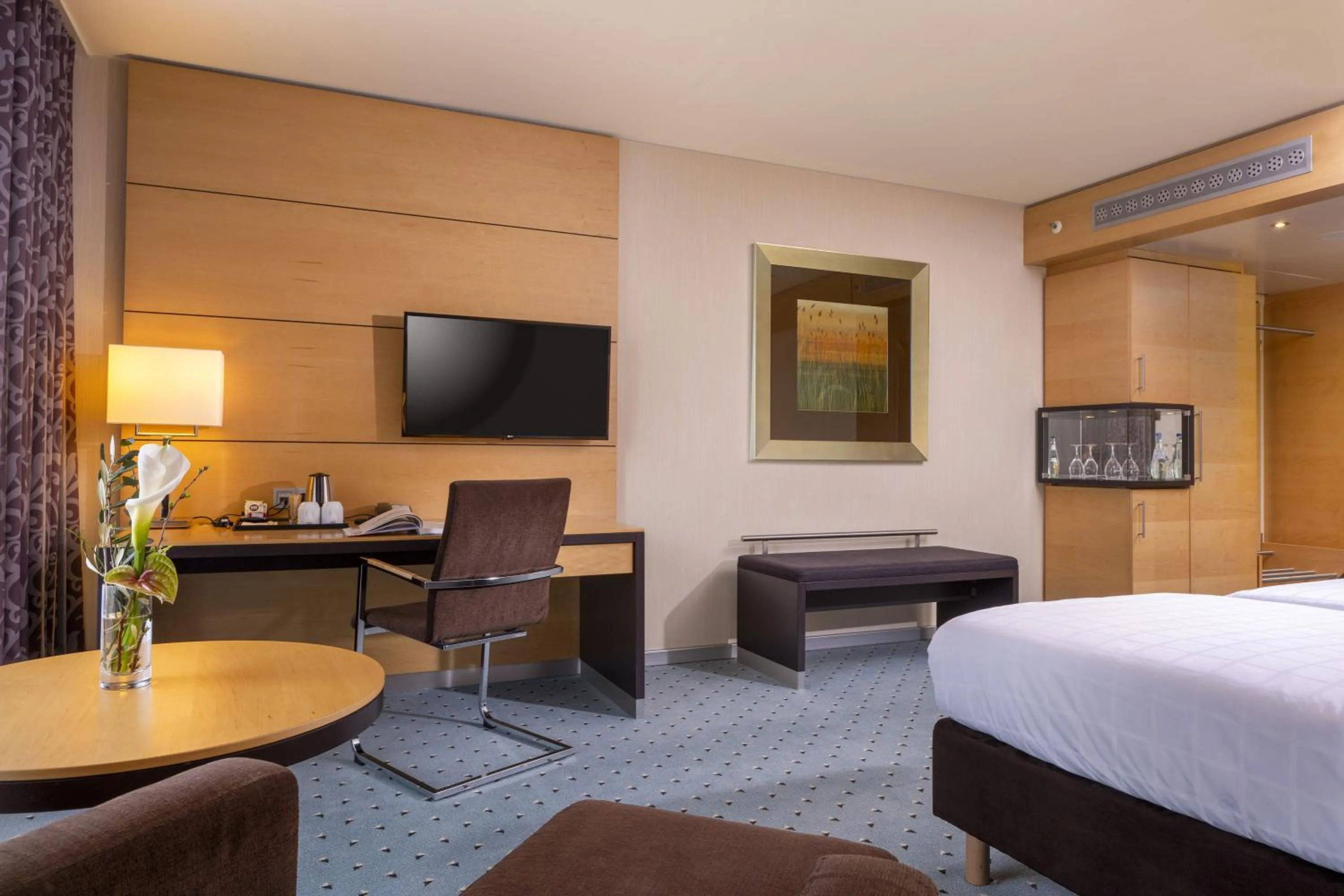 Decorative detail, Bed in Maritim Hotel Düsseldorf