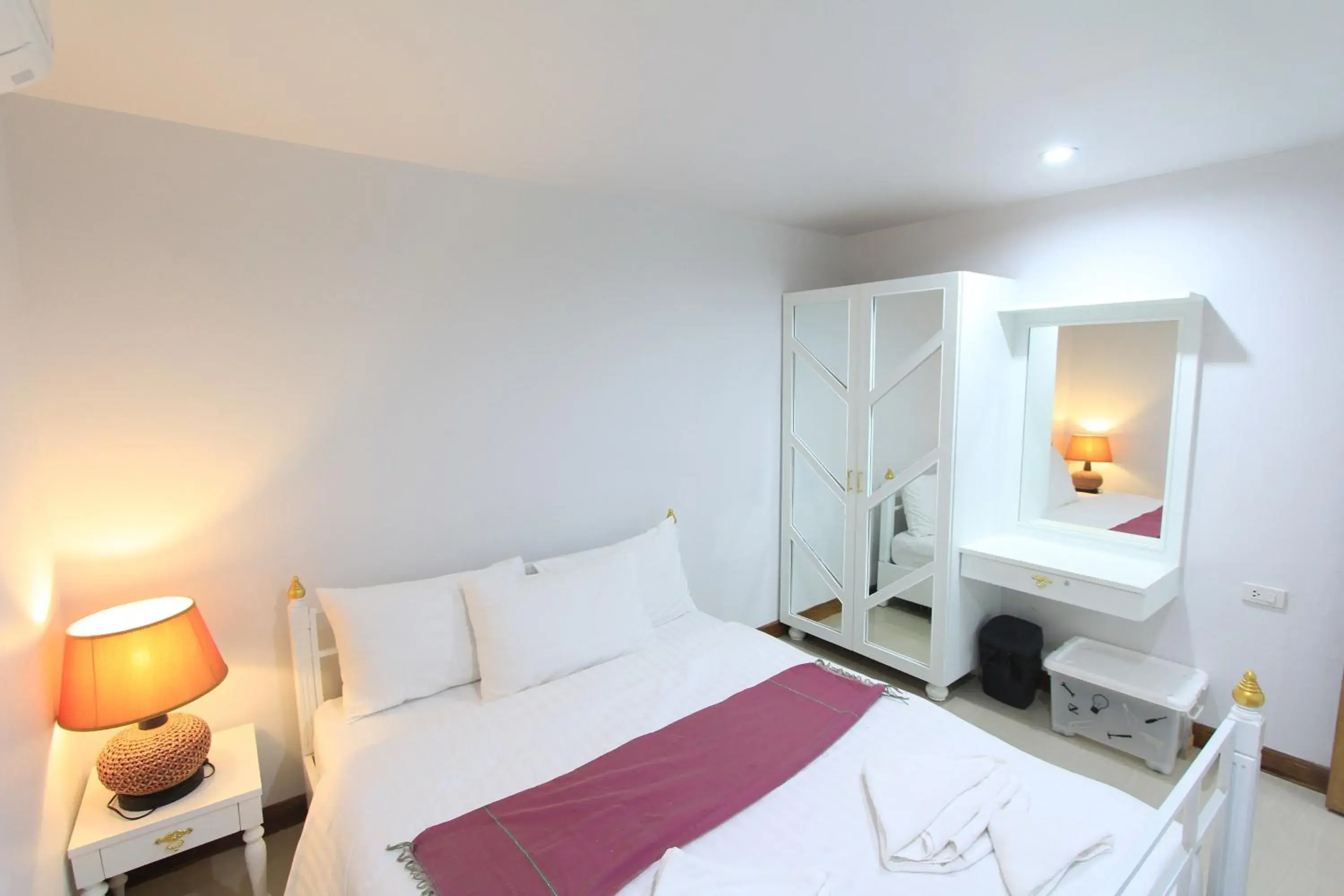 Bedroom, Bed in Baantip Suantong Bedroom, Bed in Baantip Suantong