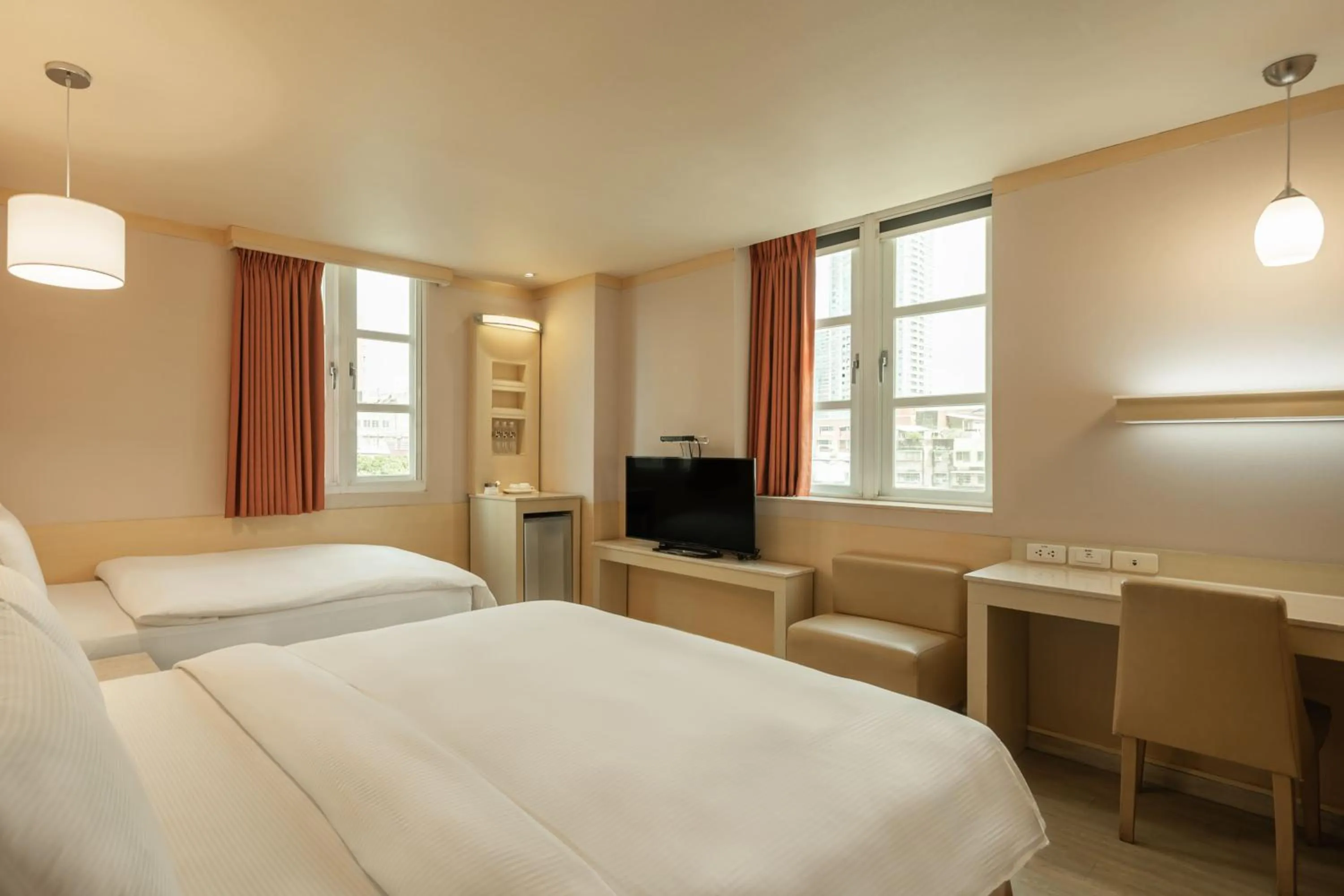 TV and multimedia, Bed in Kindness Hotel - Jhong Jheng