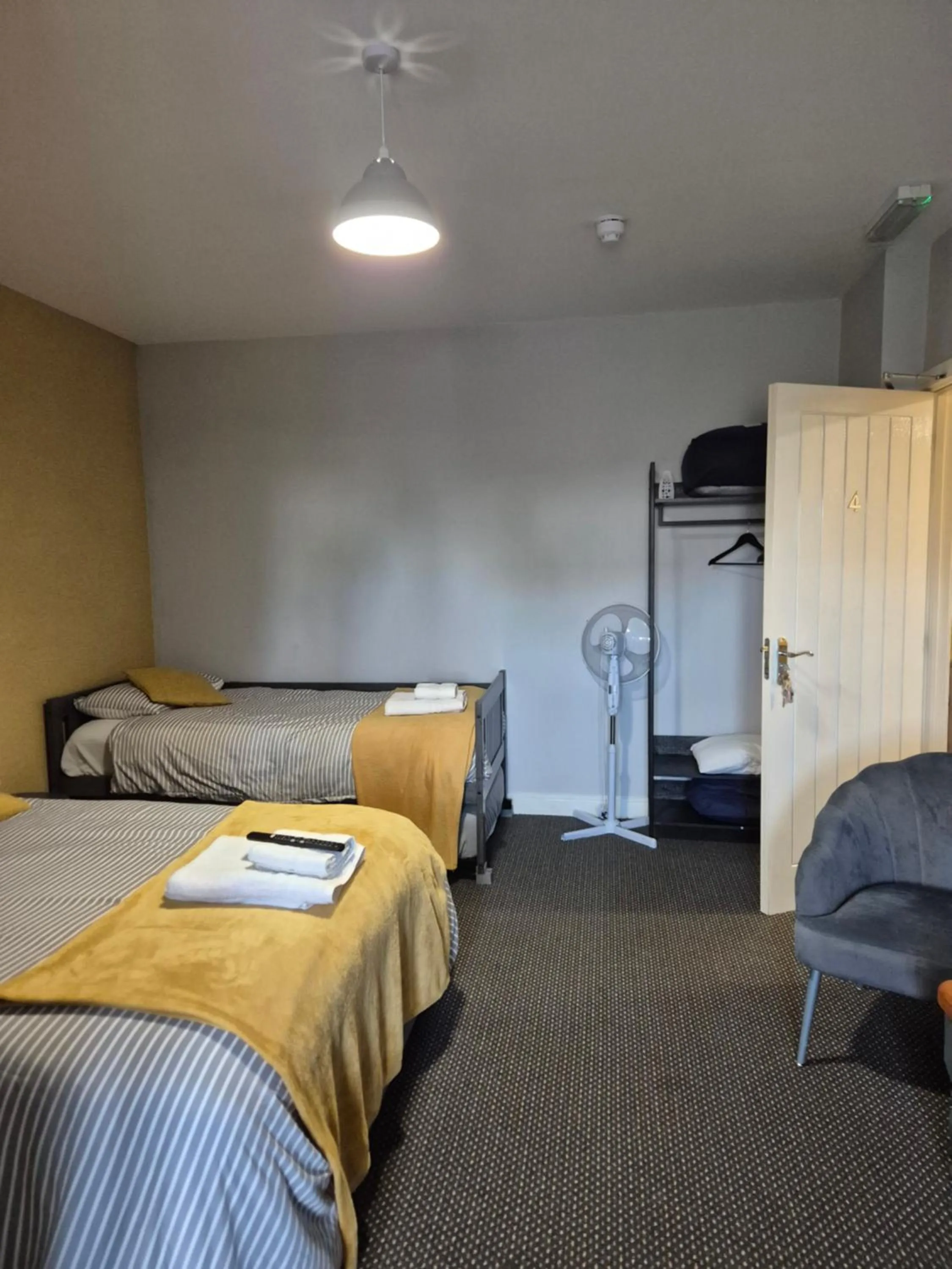 Bed in Rooms at number 4