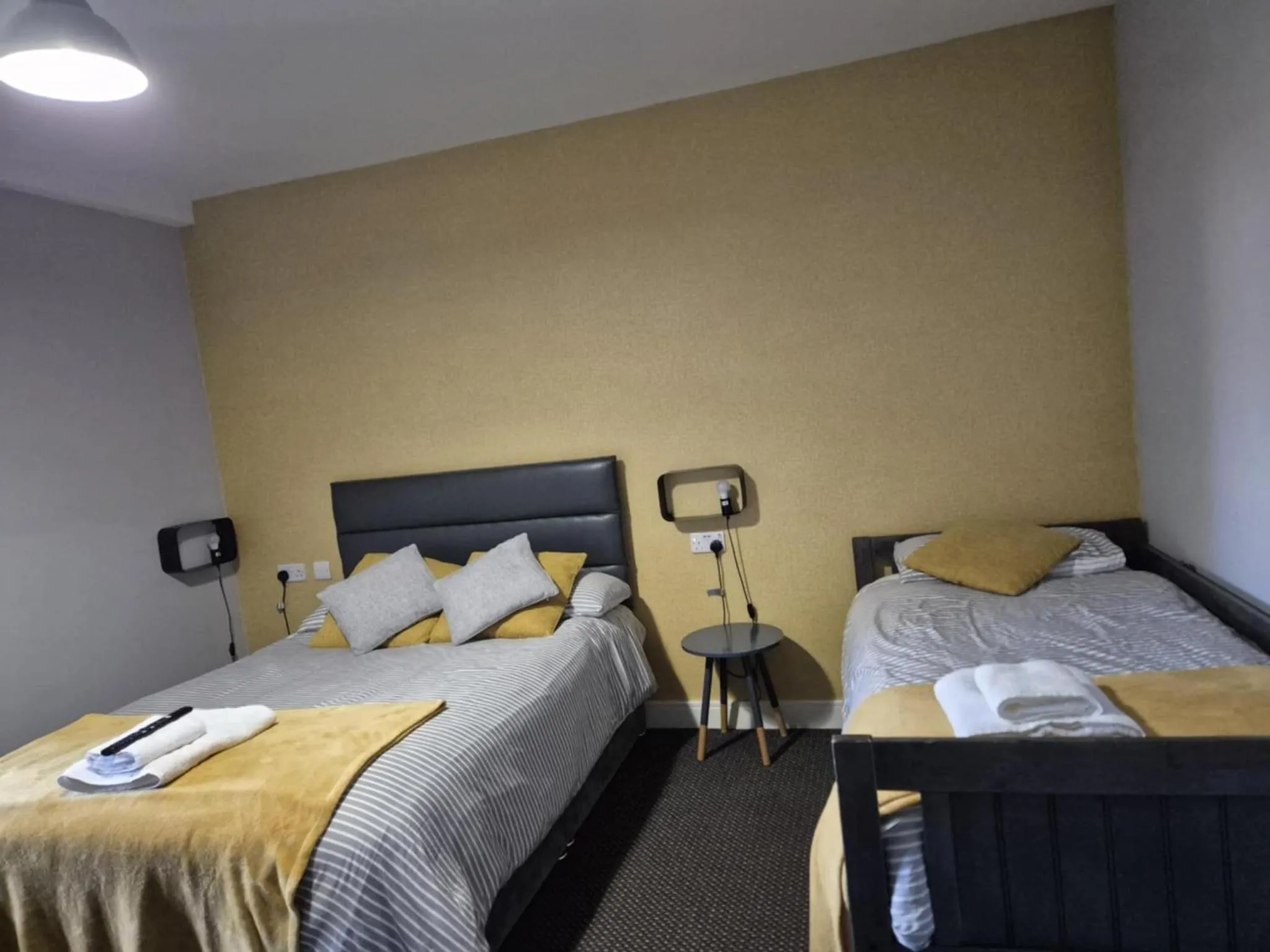 Bed in Rooms at number 4