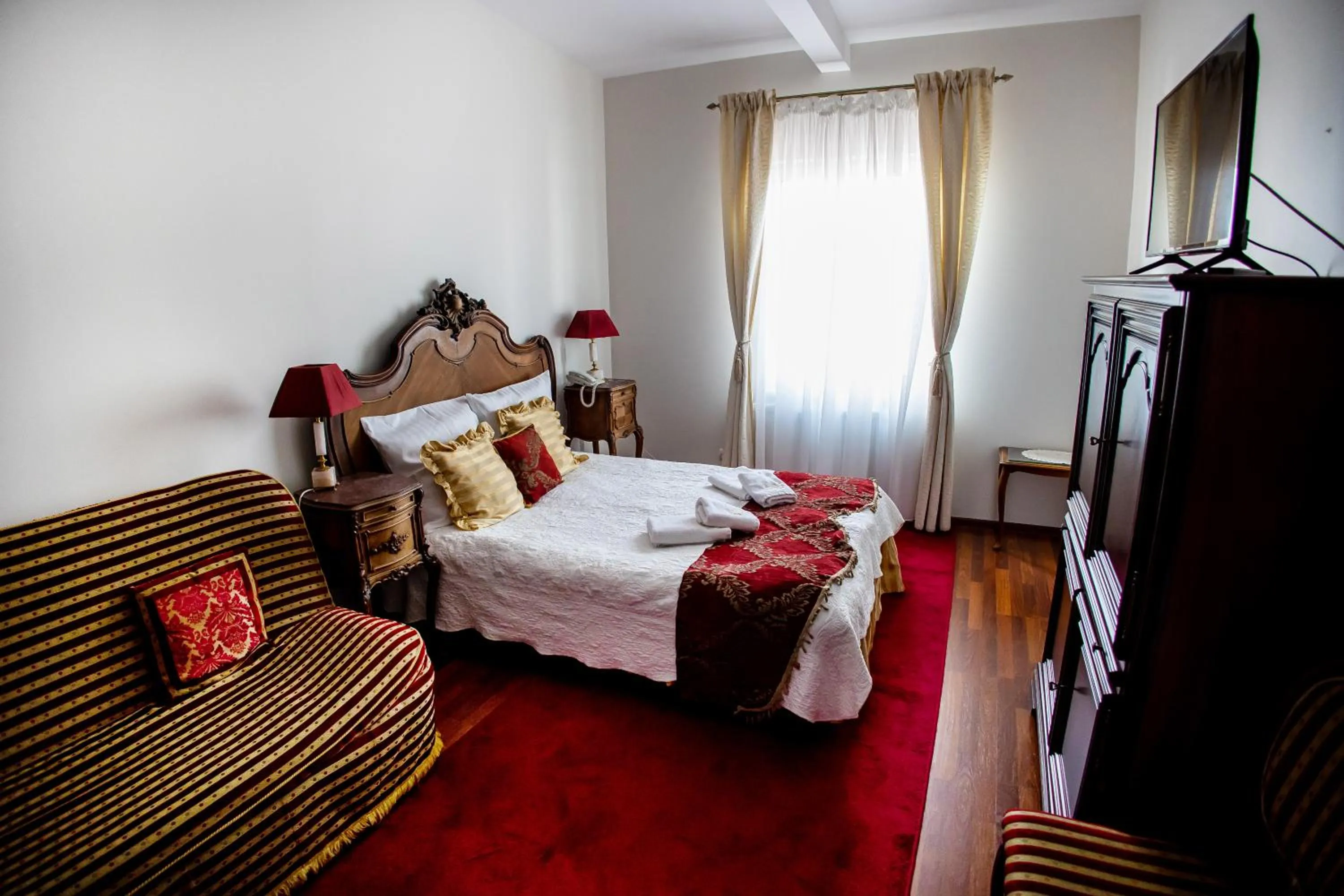 Bed in Hotel Napoleon