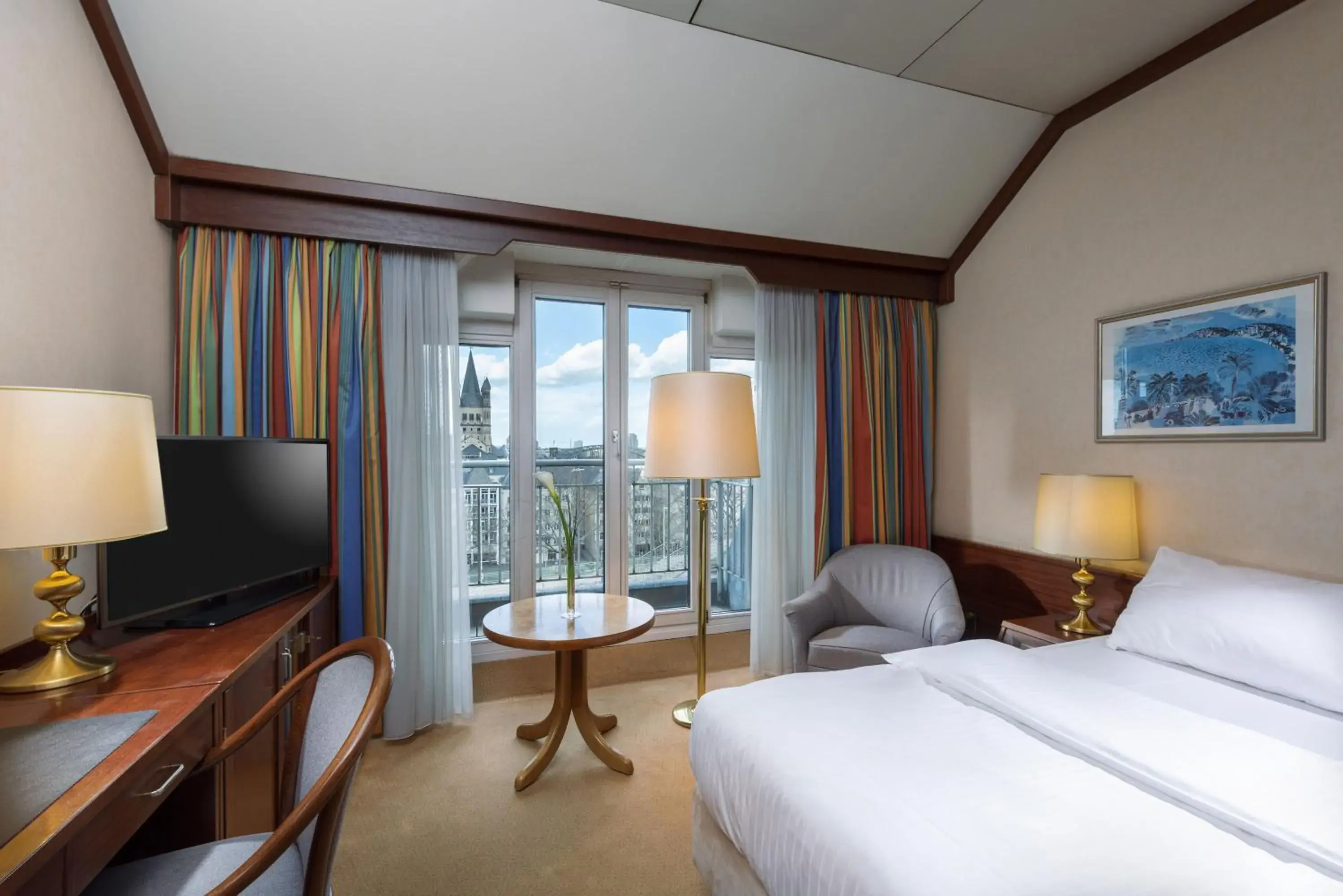 Classic Single Room in Maritim Hotel Köln Classic Single Room in Maritim Hotel Köln