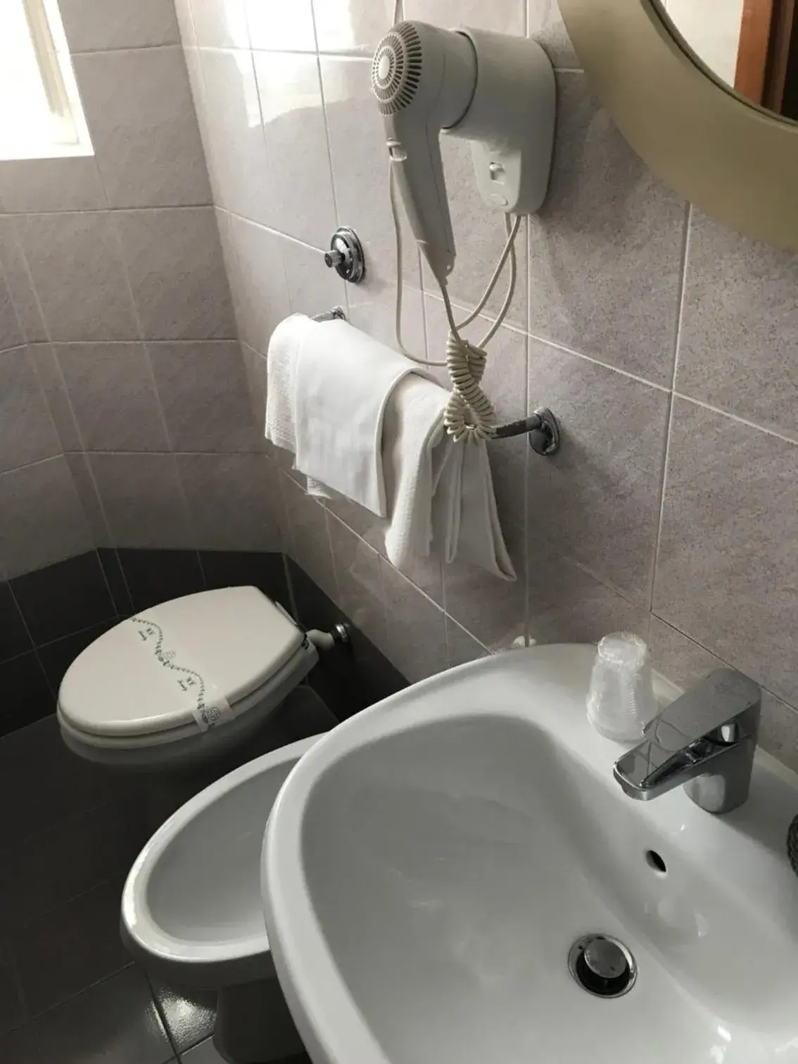 Double Room with Private Bathroom in Hotel Amico Fritz Double Room with Private Bathroom in Hotel Amico Fritz