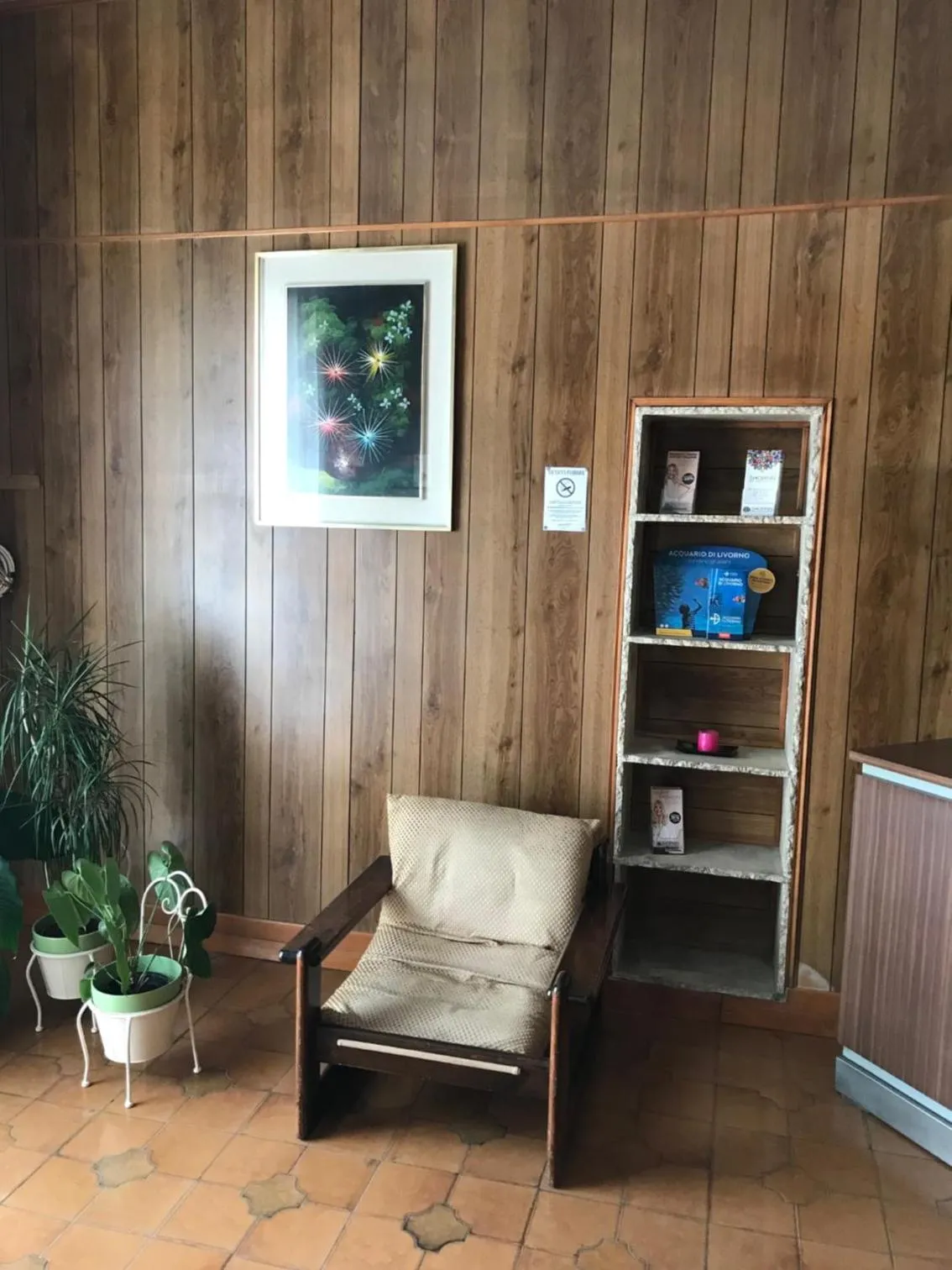 Communal lounge/ TV room in Hotel Amico Fritz