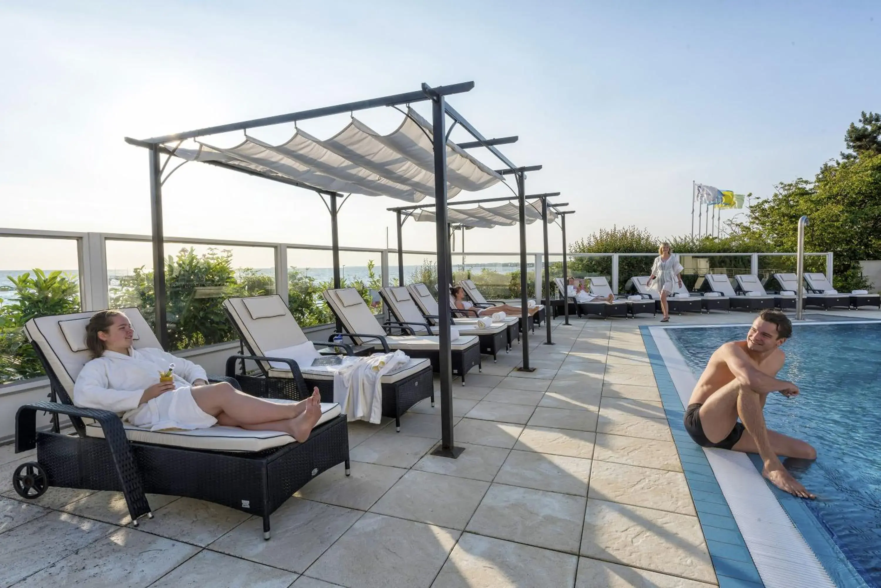 Swimming pool in Maritim Seehotel Timmendorfer Strand Swimming pool in Maritim Seehotel Timmendorfer Strand