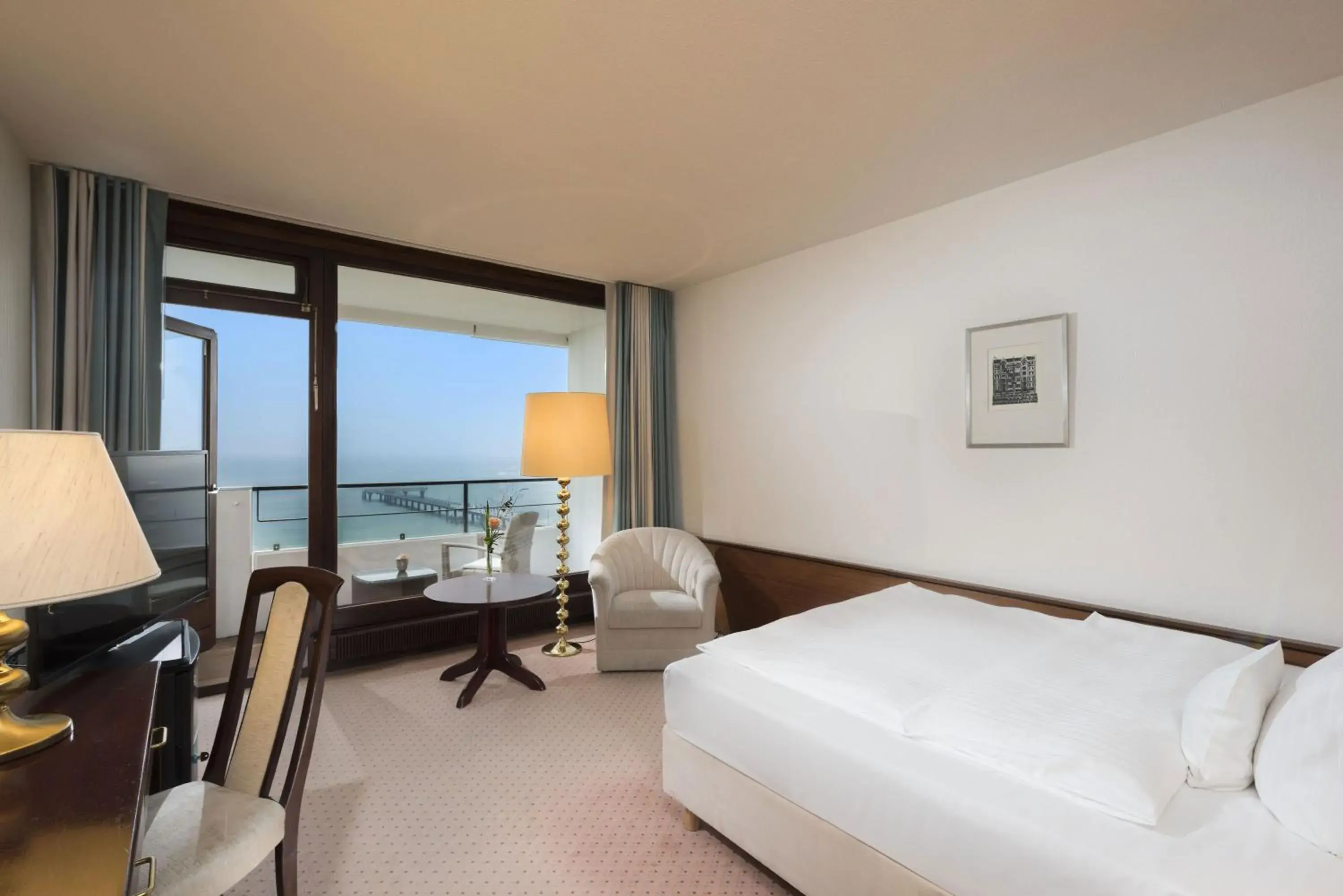 Bed in Maritim Seehotel Timmendorfer Strand Bed in Maritim Seehotel Timmendorfer Strand