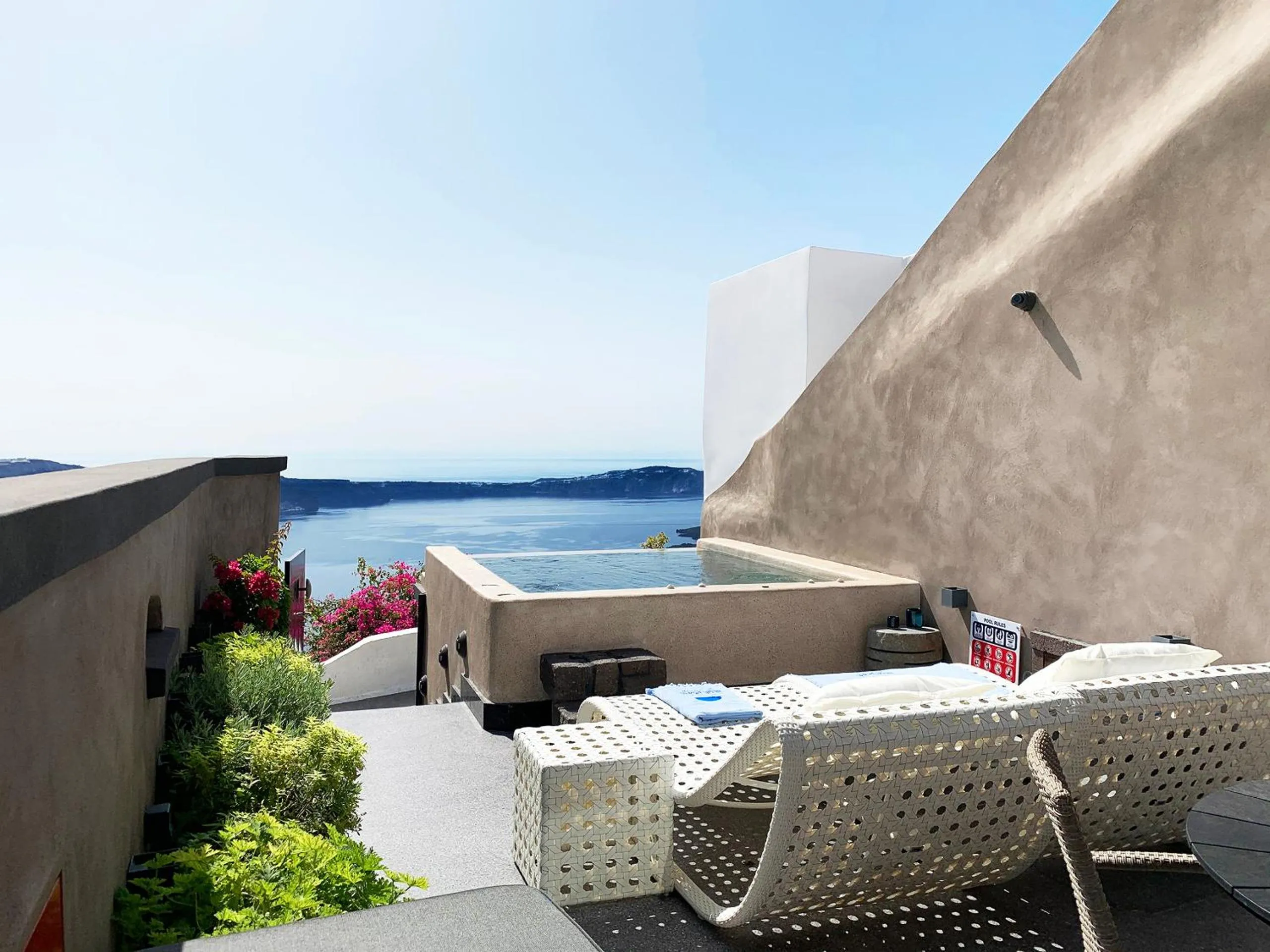 Facade/entrance in Luxury Villa Blue Dome Santorini