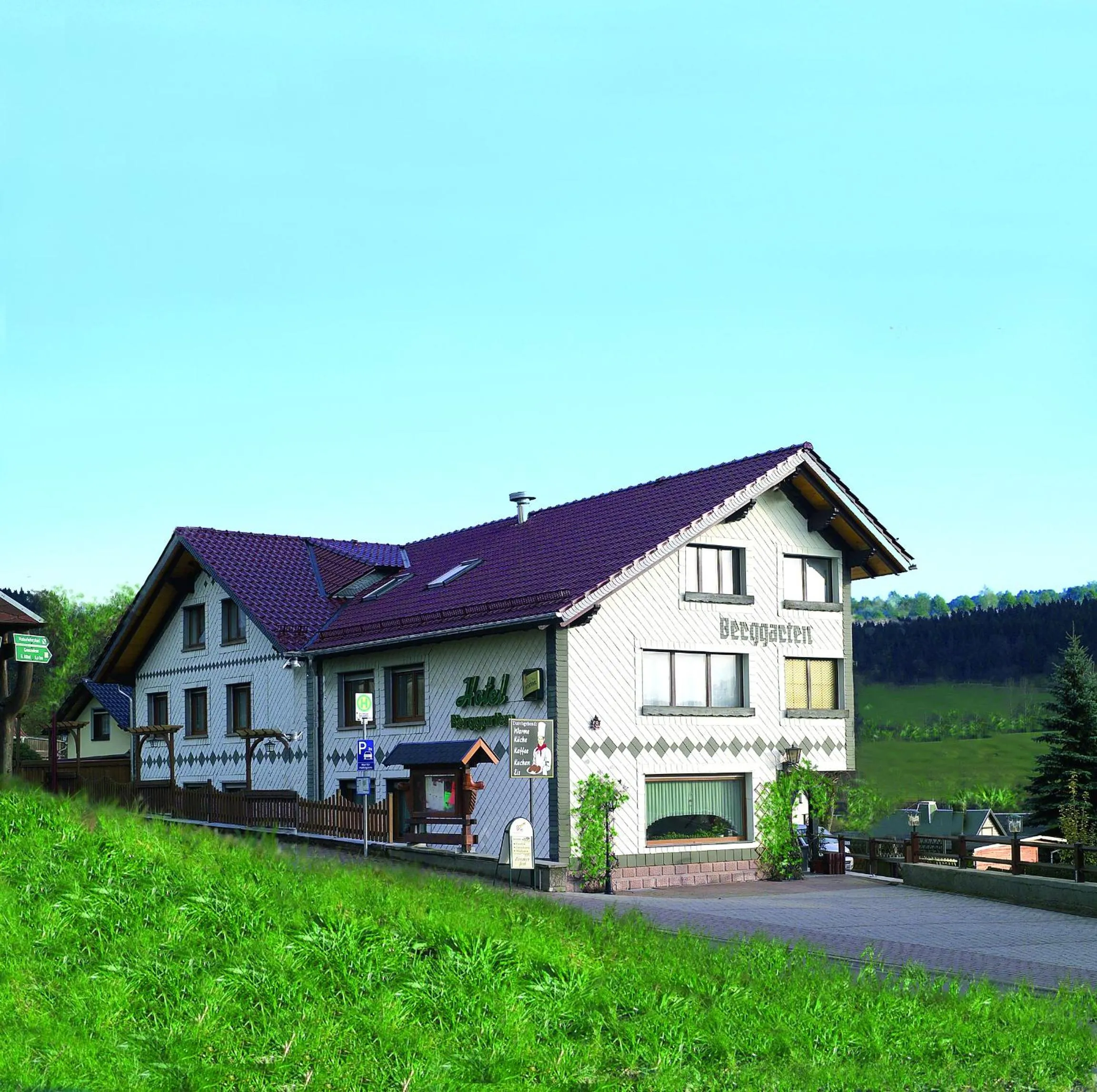 Facade/entrance in Hotel Berggarten