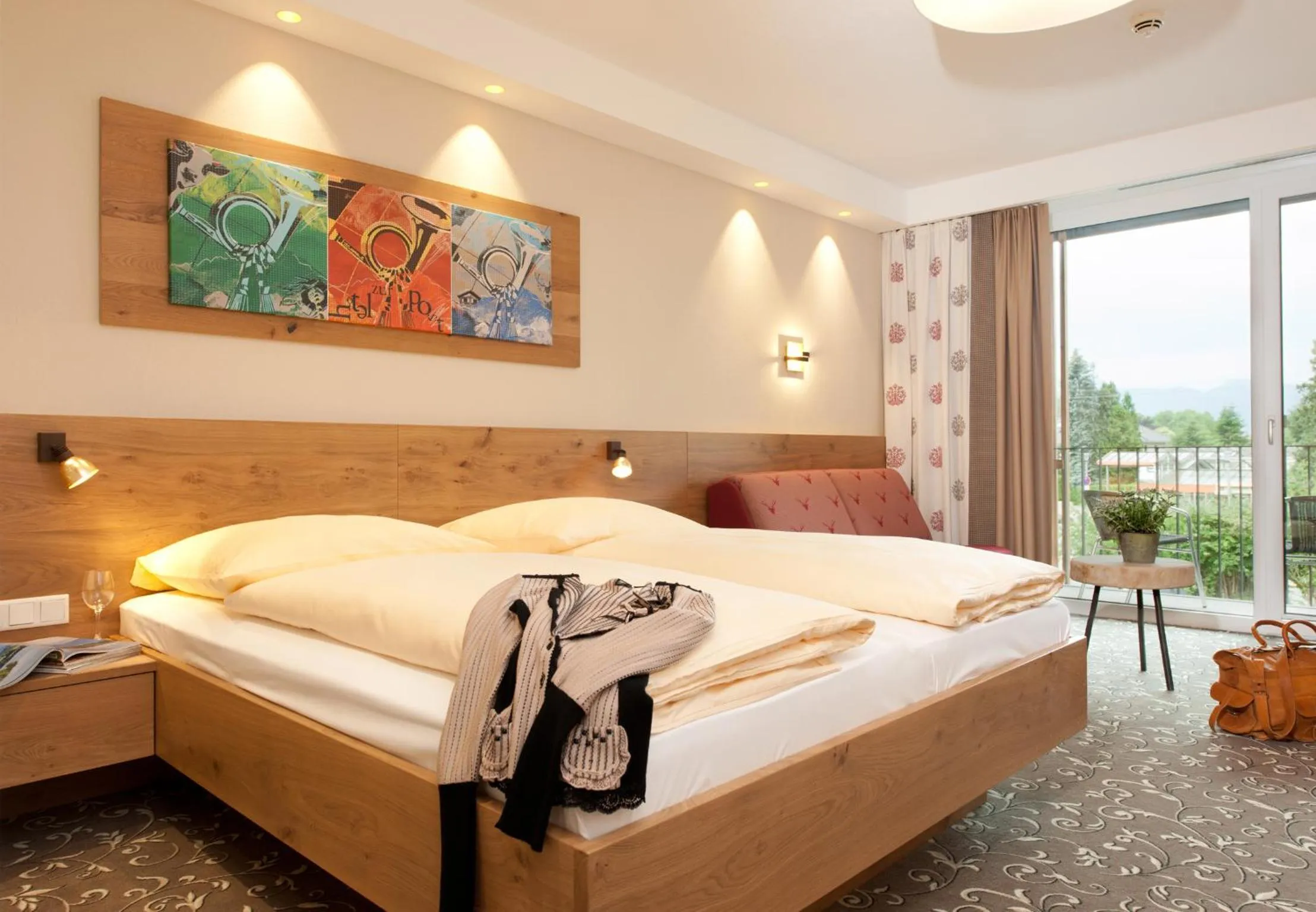 Day, Bed in Hotel zur Post