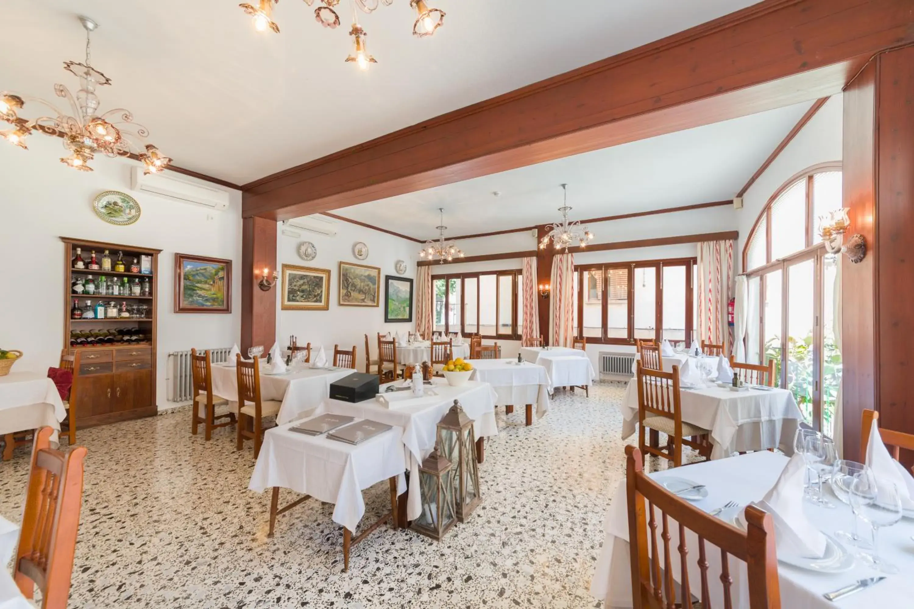 Restaurant/places to eat in Hotel El Guía Restaurant/places to eat in Hotel El Guía