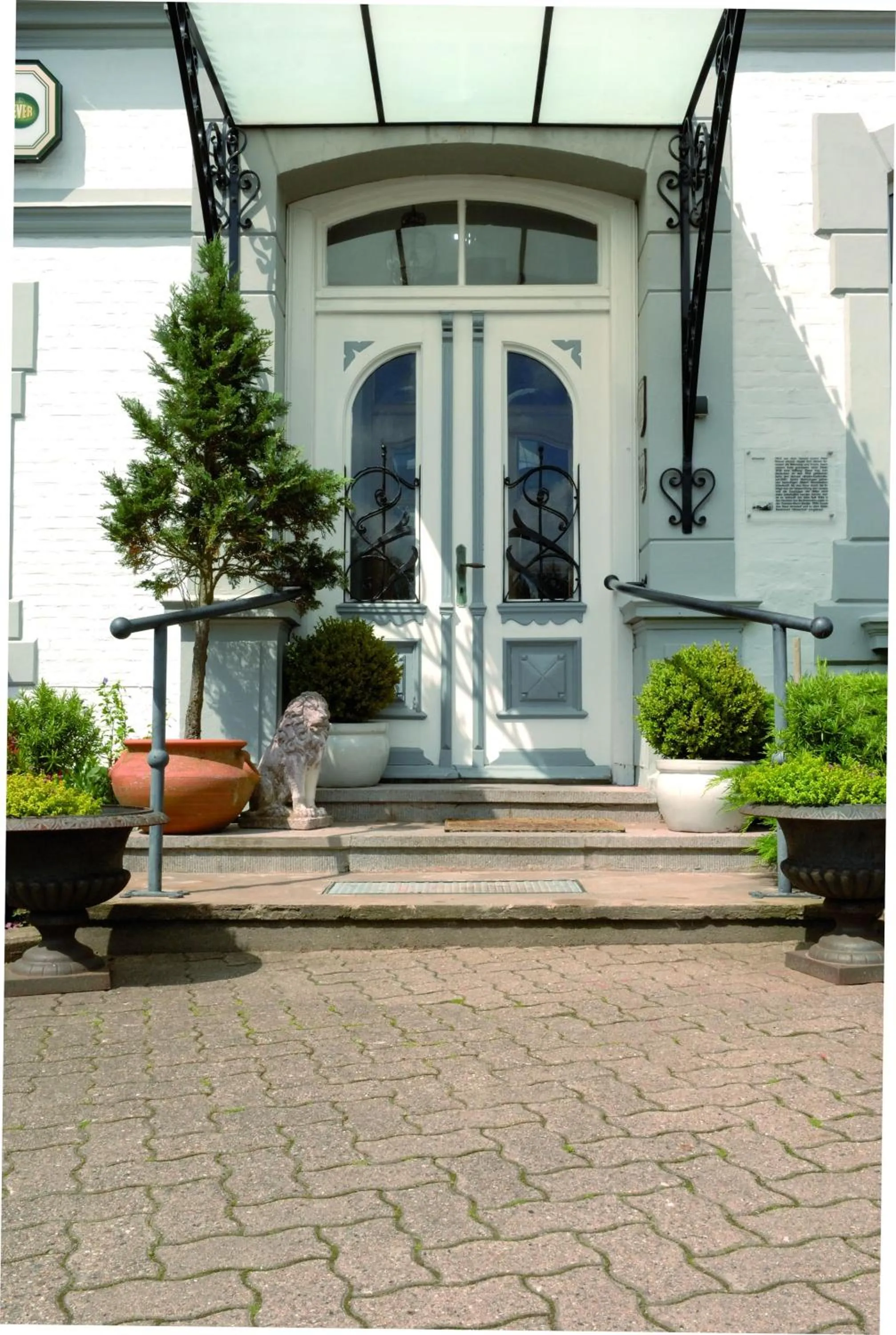 Facade/entrance in Hotel & Restaurant Villa Ulmenhof