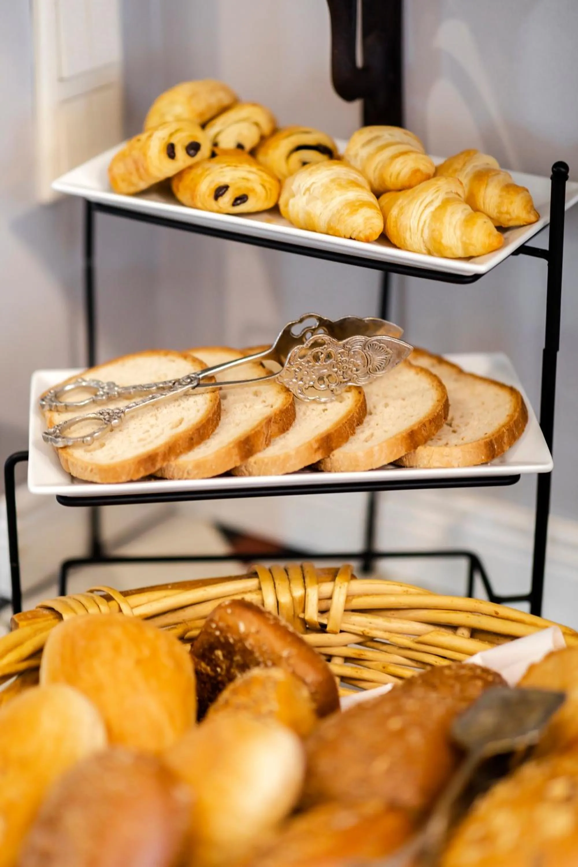 Buffet breakfast in Hotel & Restaurant Villa Ulmenhof