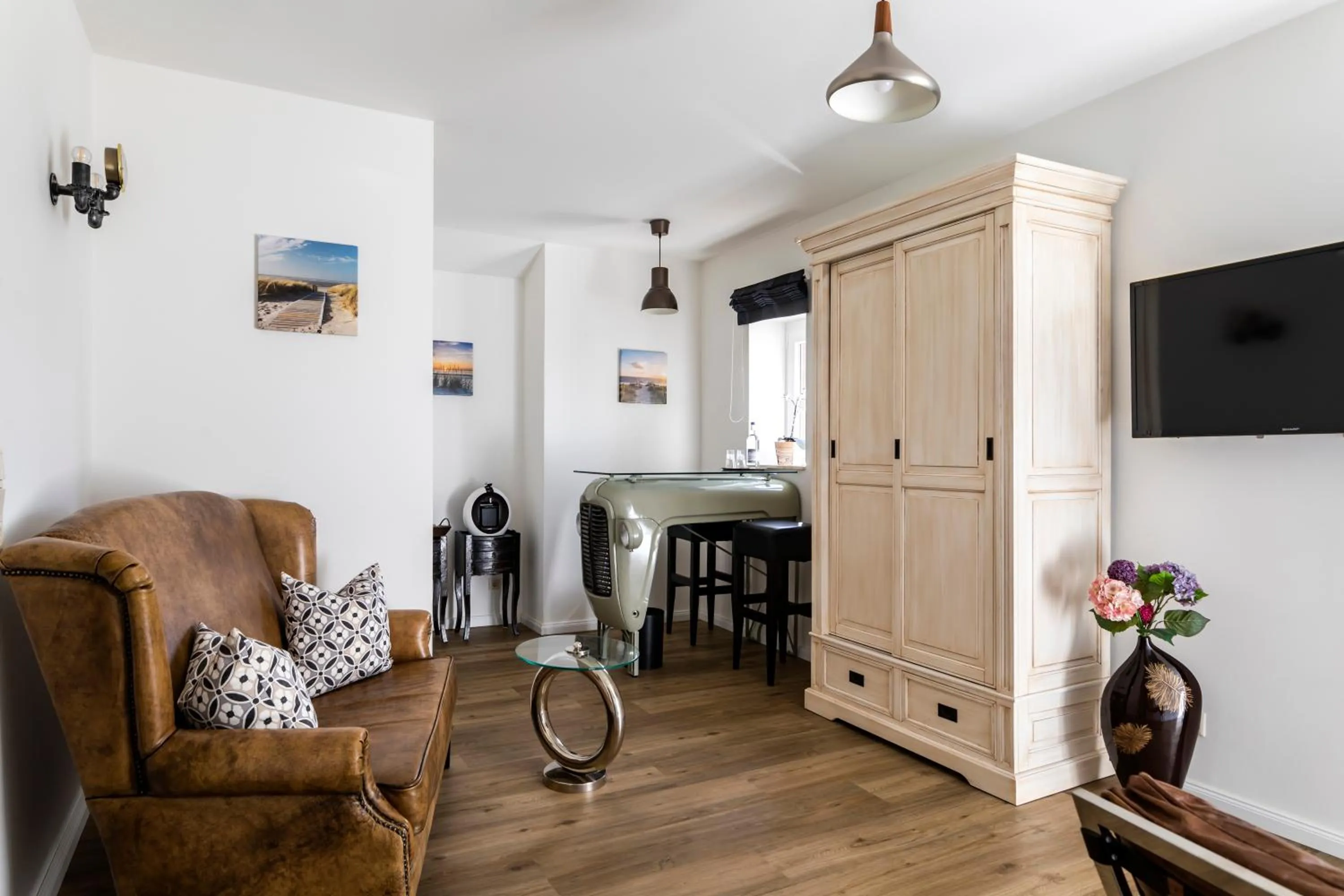 Coffee/tea facilities in Hotel & Restaurant Villa Ulmenhof