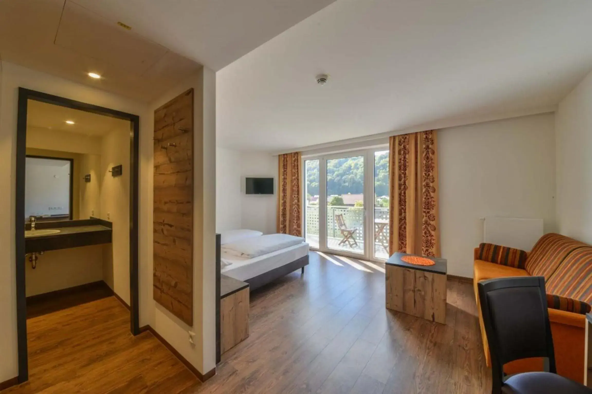 Double Room - single occupancy in Hotel Gasthof Heckl Double Room - single occupancy in Hotel Gasthof Heckl