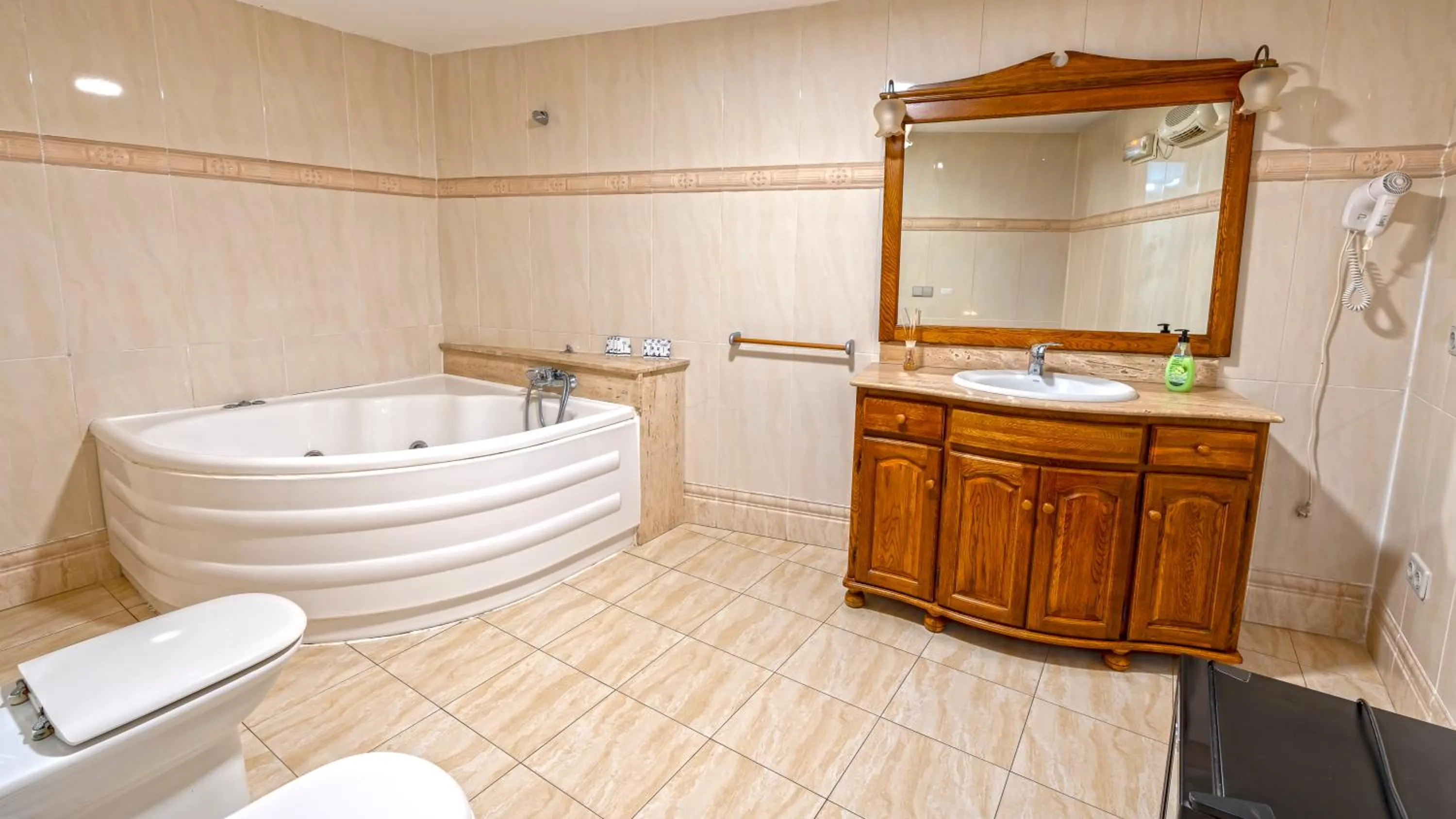 Casa Rural Magnanimvs