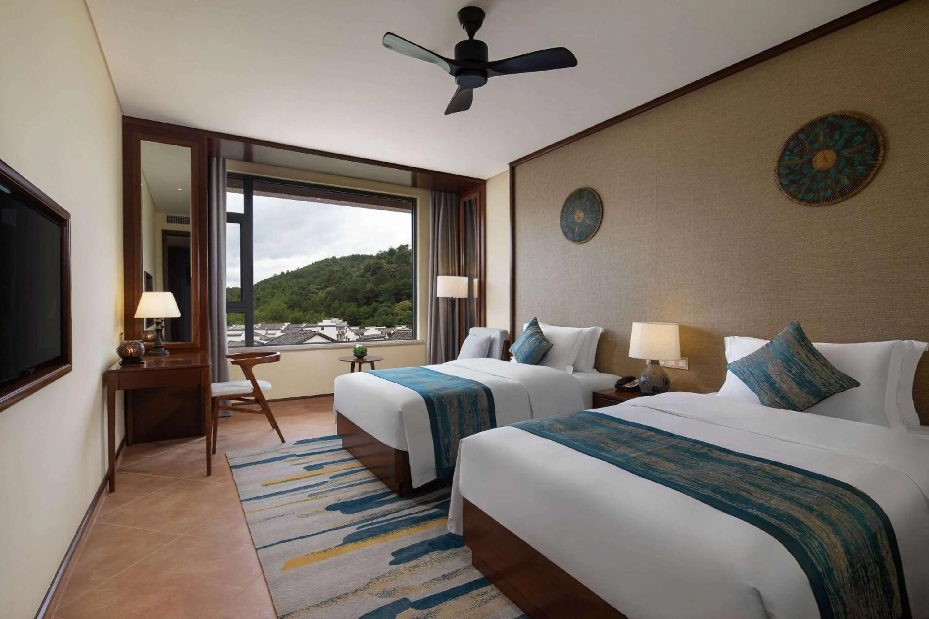 Photo of the whole room in Ramada by Wyndham Chenzhou Dongjiang Lake