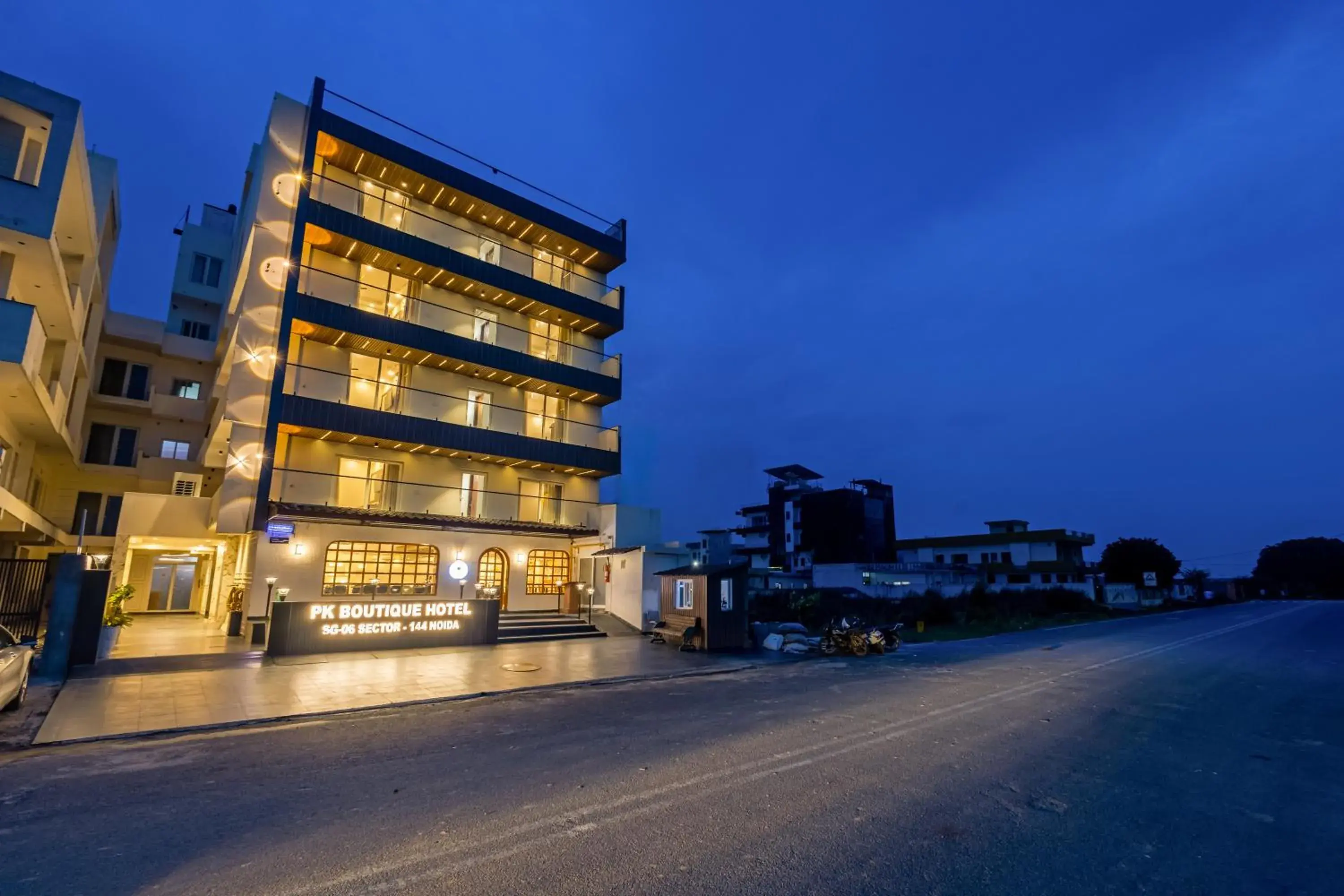 Property building in PK Boutique Hotel Noida Expressway Property building in PK Boutique Hotel Noida Expressway